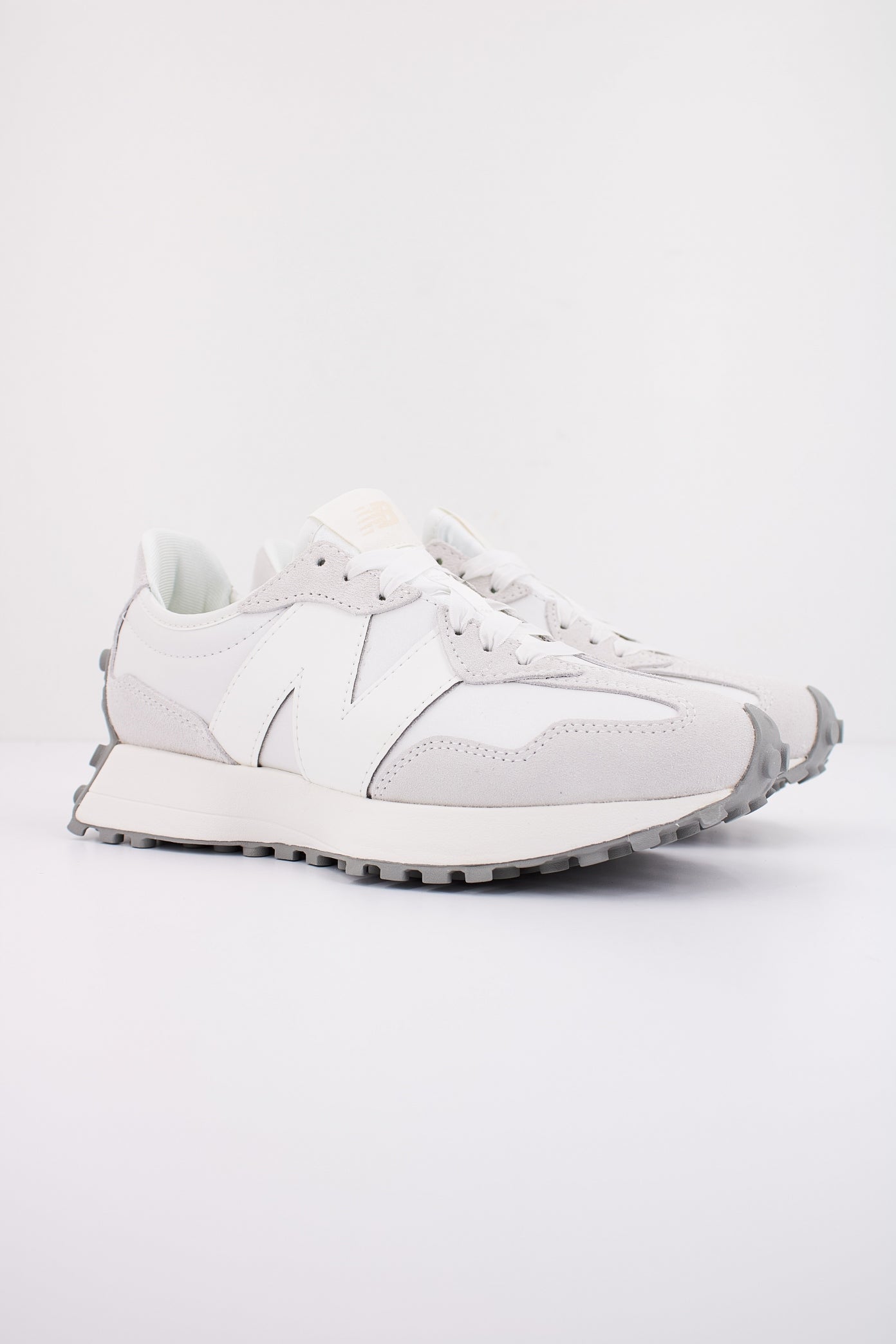 NEW BALANCE WS en color BLANCO (2)
