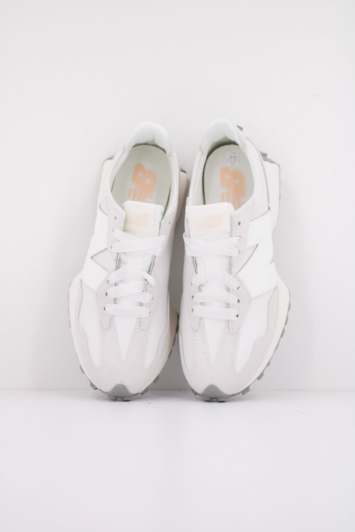 NEW BALANCE WS en color BLANCO (3)