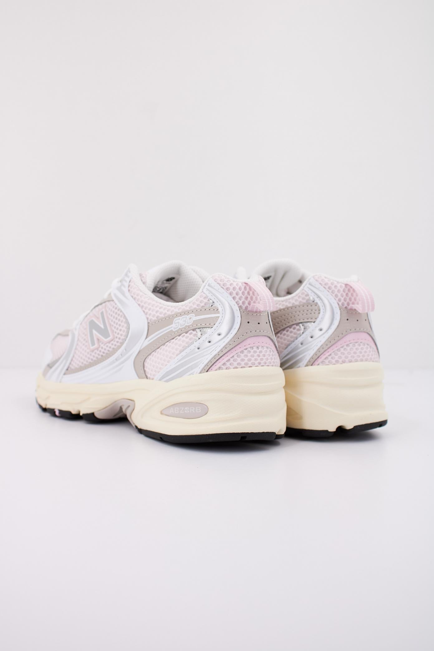 NEW BALANCE MR ASR en color ROSA (4)