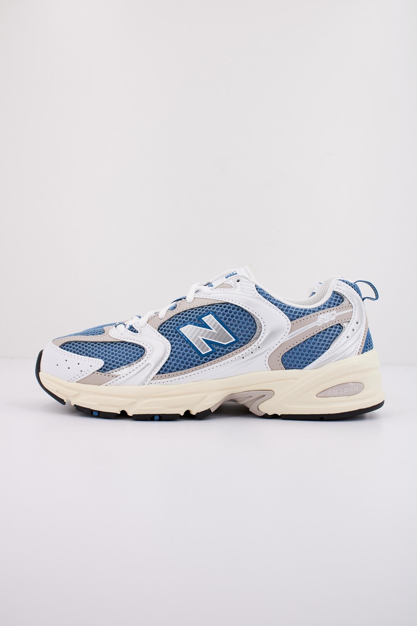 NEW BALANCE MR en color AZUL (1)
