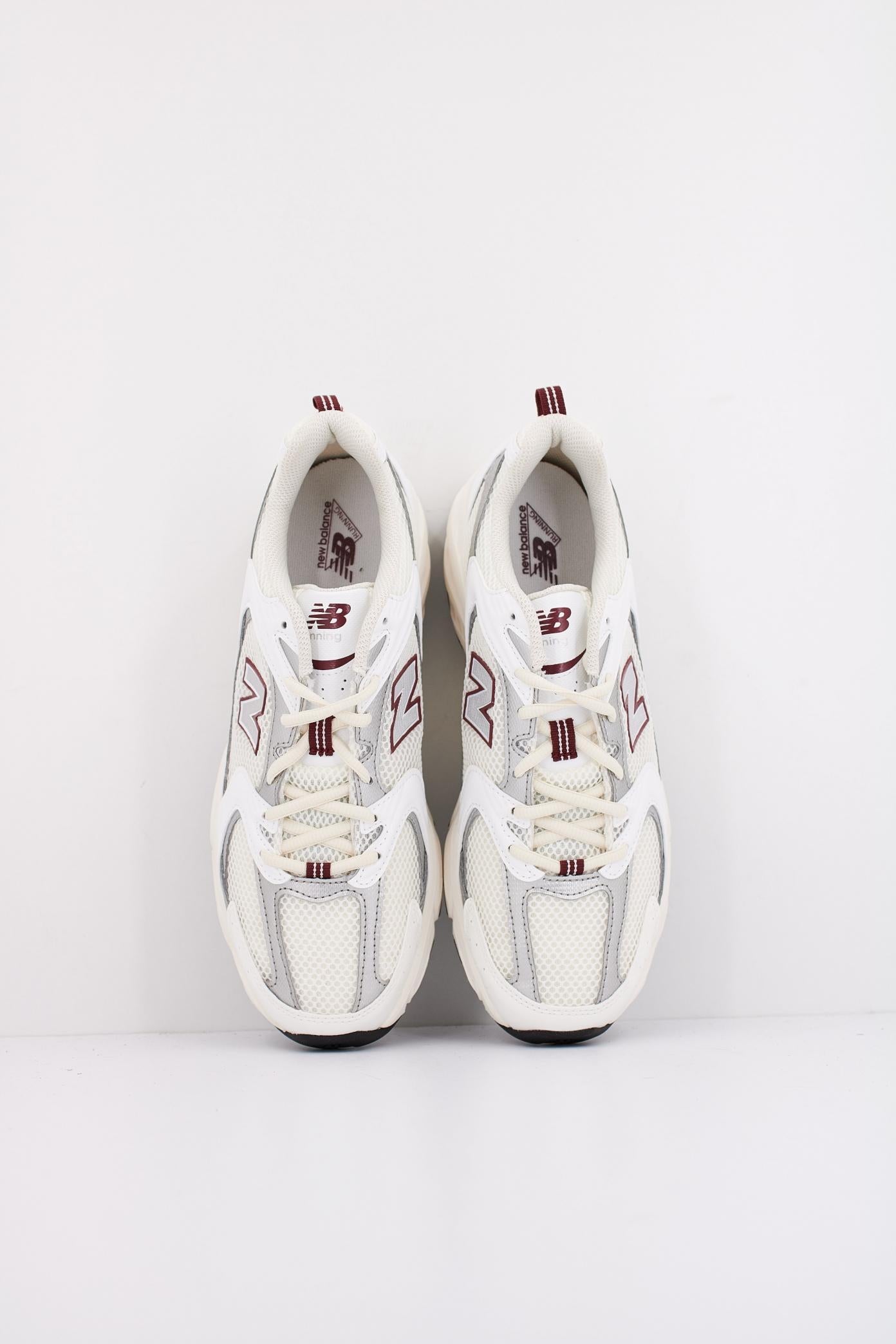 NEW BALANCE MR SZ en color BLANCO (3)