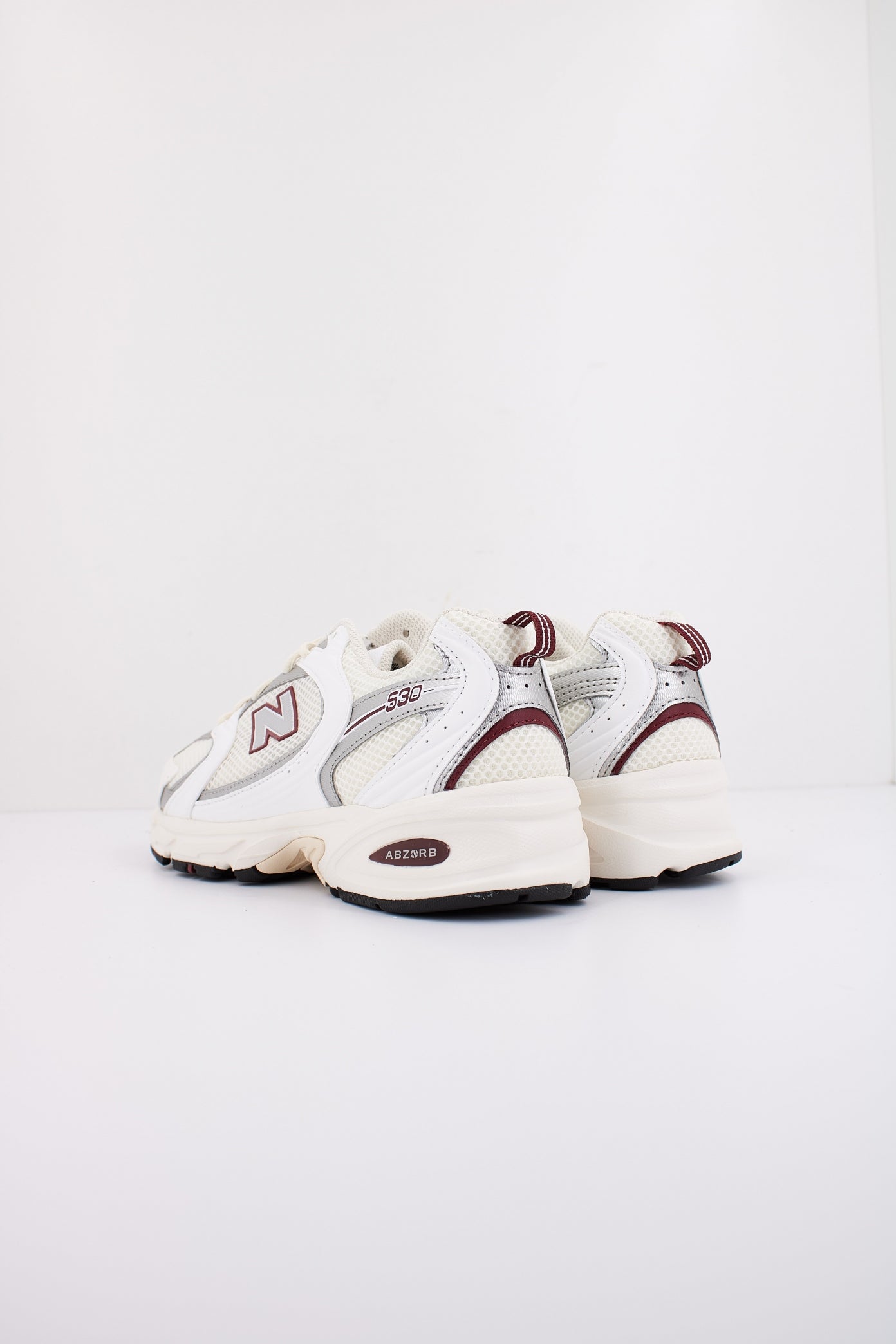 NEW BALANCE MR SZ en color BLANCO (4)