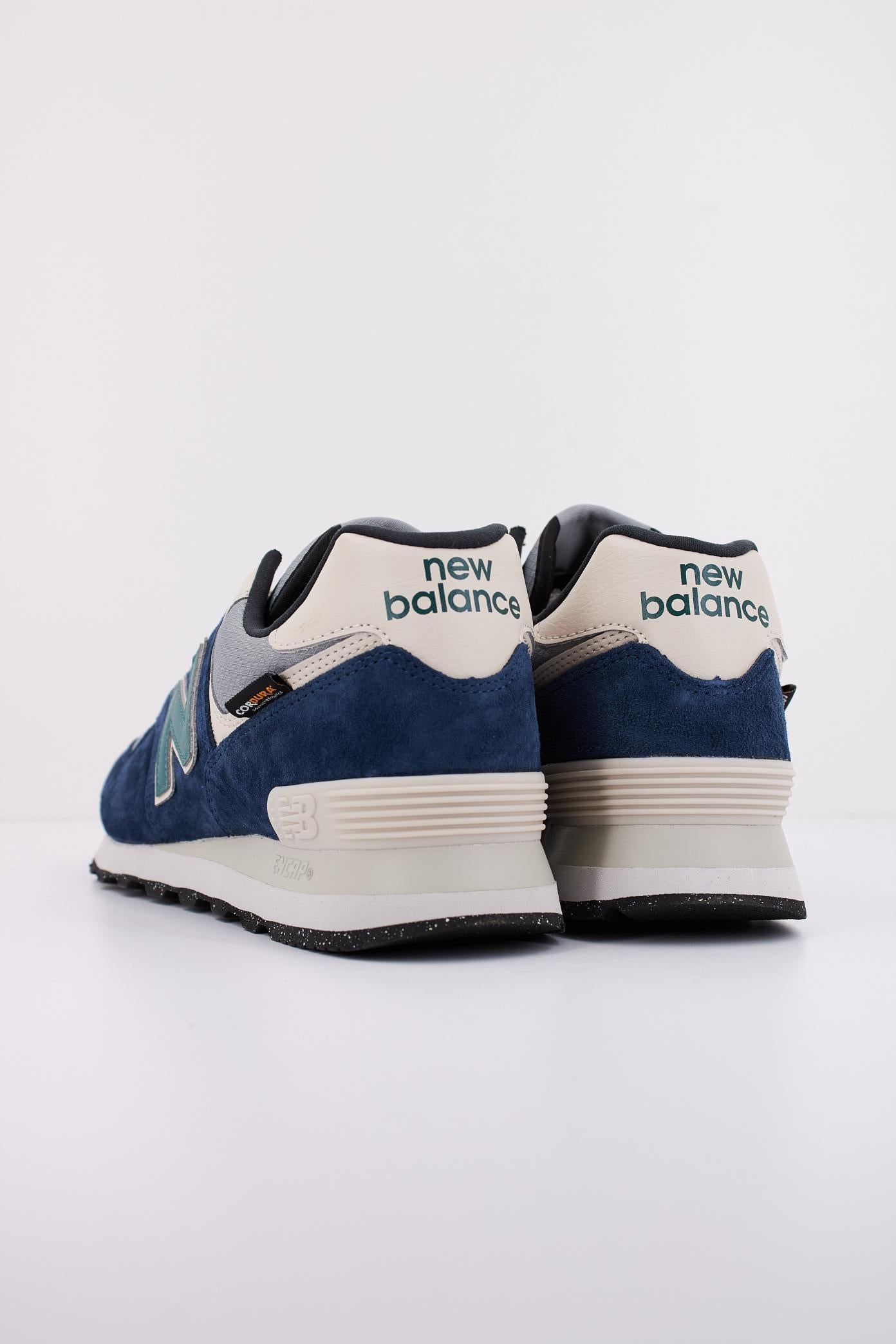 NEW BALANCE U en color AZUL (4)