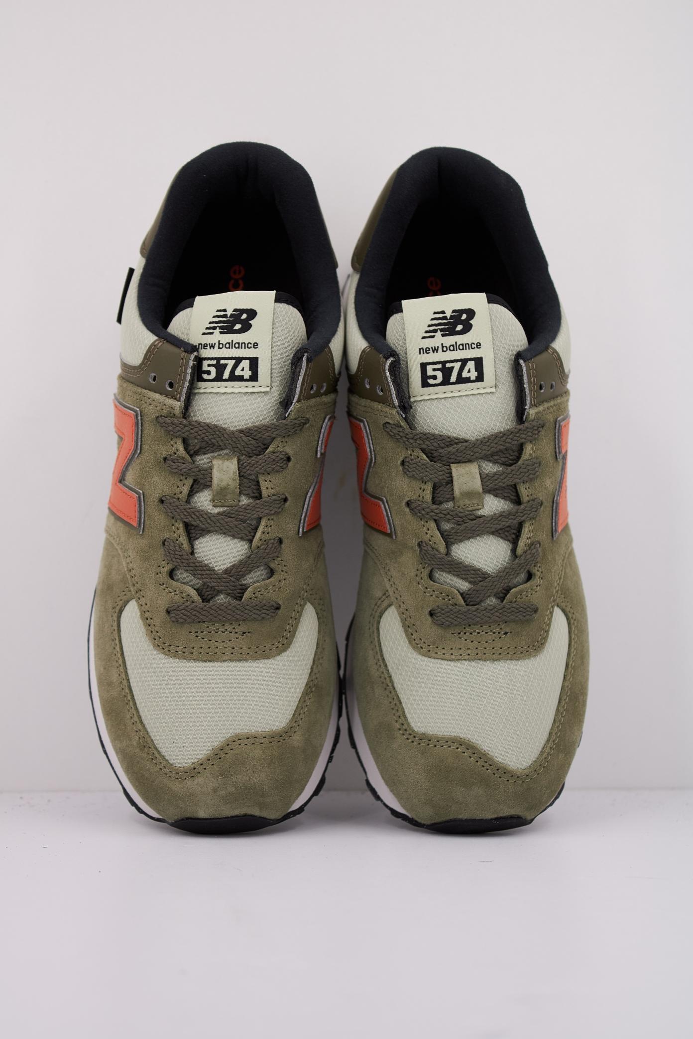 NEW BALANCE U SOC en color VERDE (3)