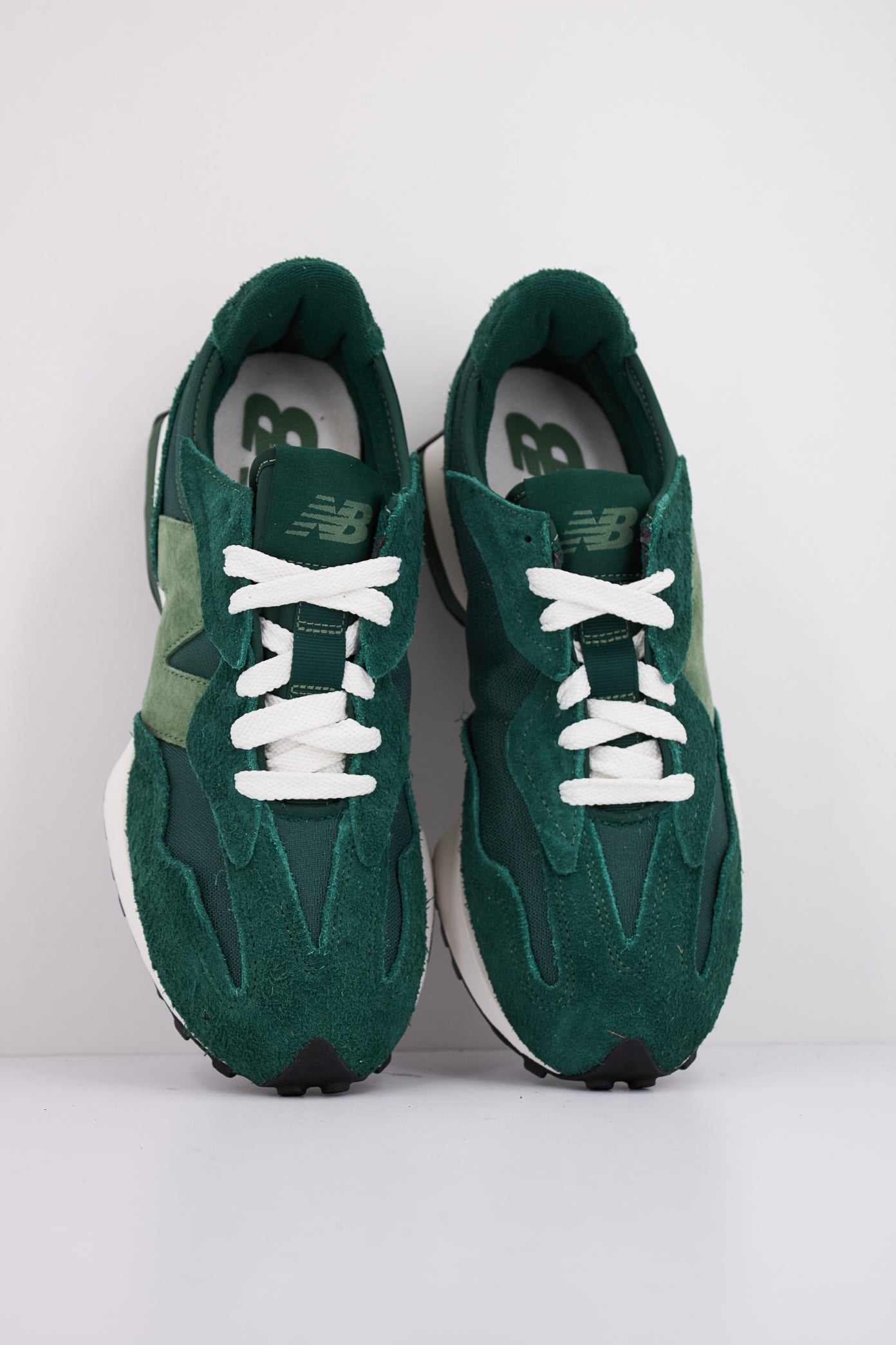 NEW BALANCE U WTB en color VERDE (3)