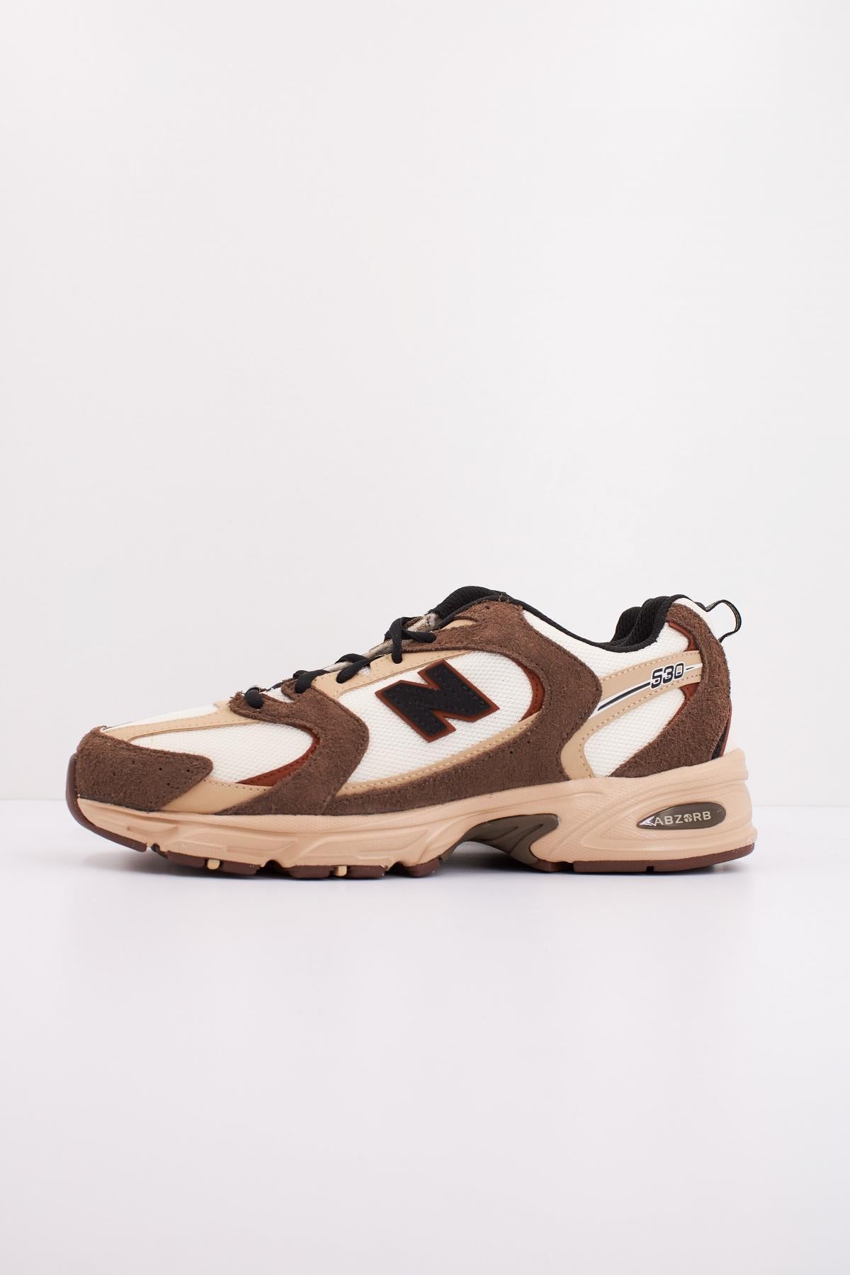 NEW BALANCE MR en color MARRON (1)