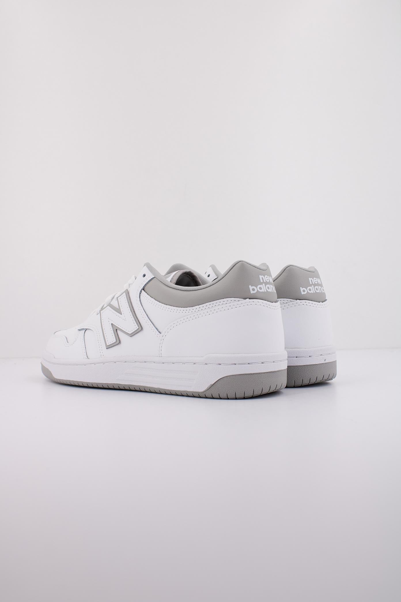NEW BALANCE BB en color BLANCO (4)