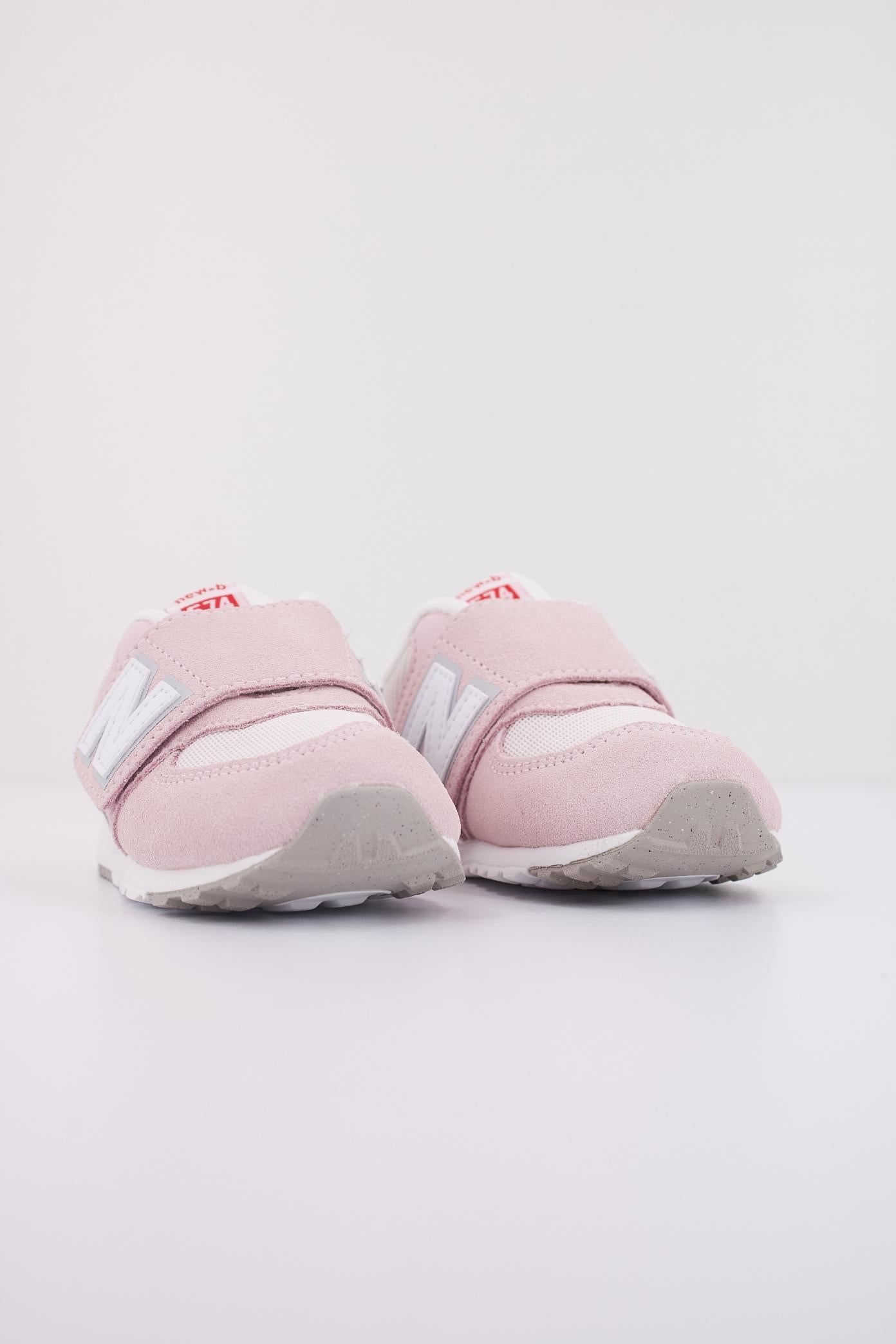 NEW BALANCE NW BKM en color ROSA (2)