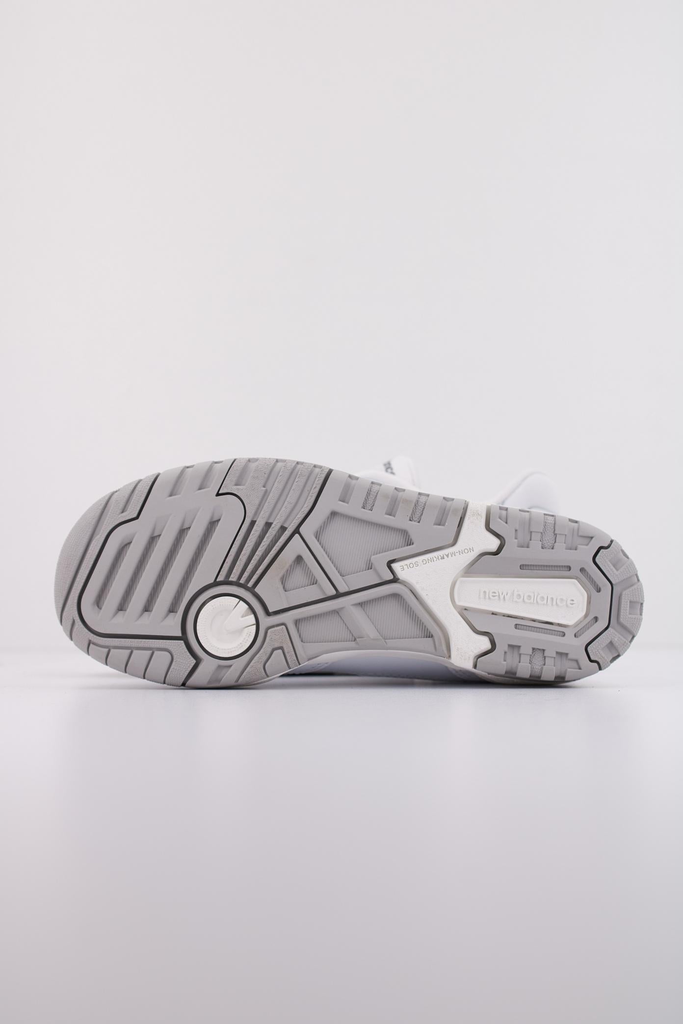 NEW BALANCE PSB en color BLANCO (5)