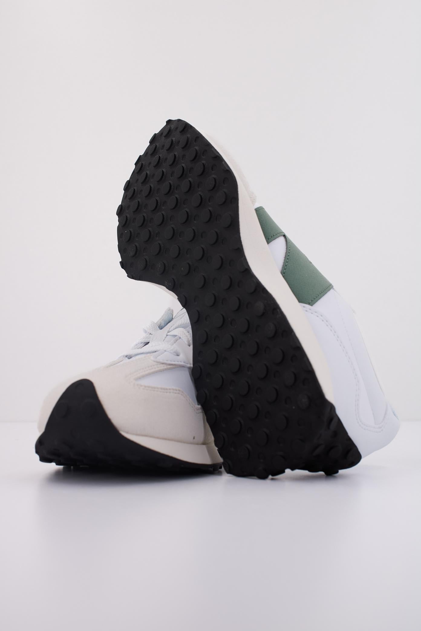 NEW BALANCE GS SJ en color BLANCO (5)