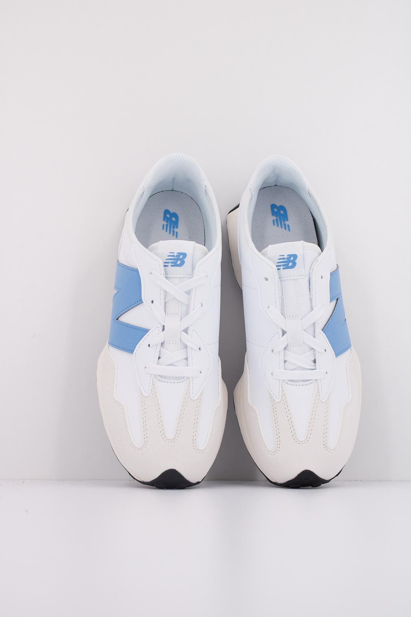 NEW BALANCE GS SW KIDS en color BLANCO (3)