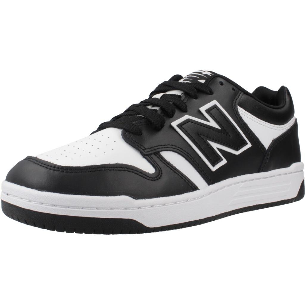 NEW BALANCE BB en color NEGRO (1)