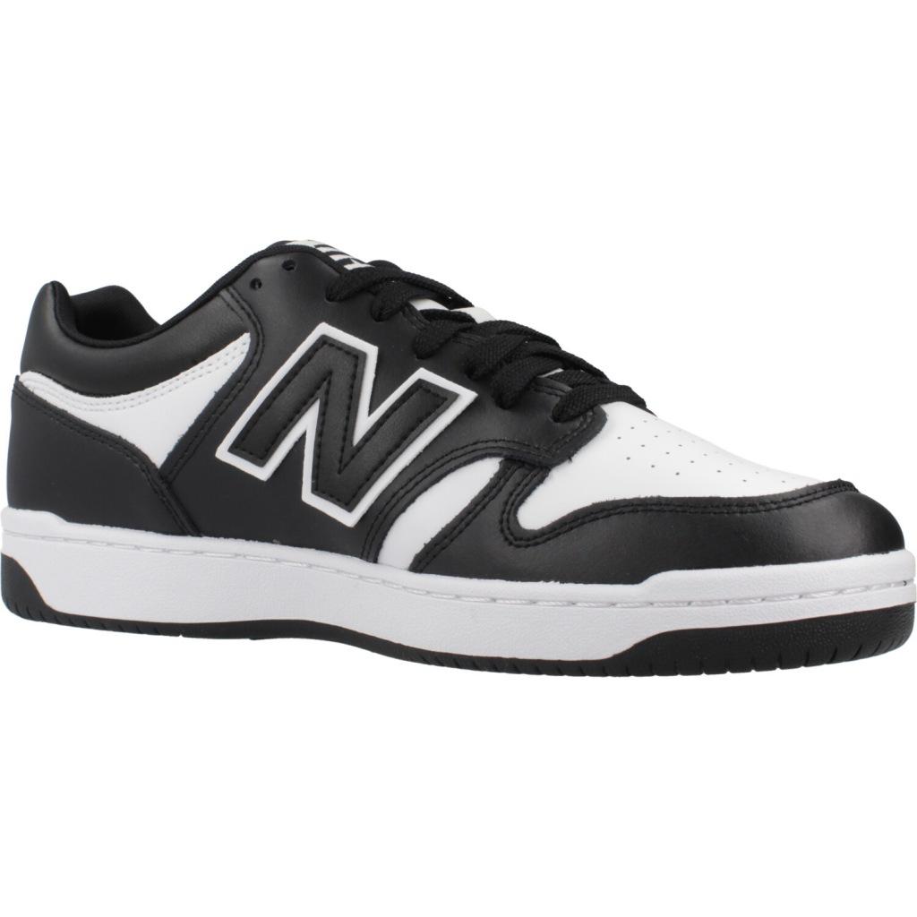 NEW BALANCE BB en color NEGRO (5)