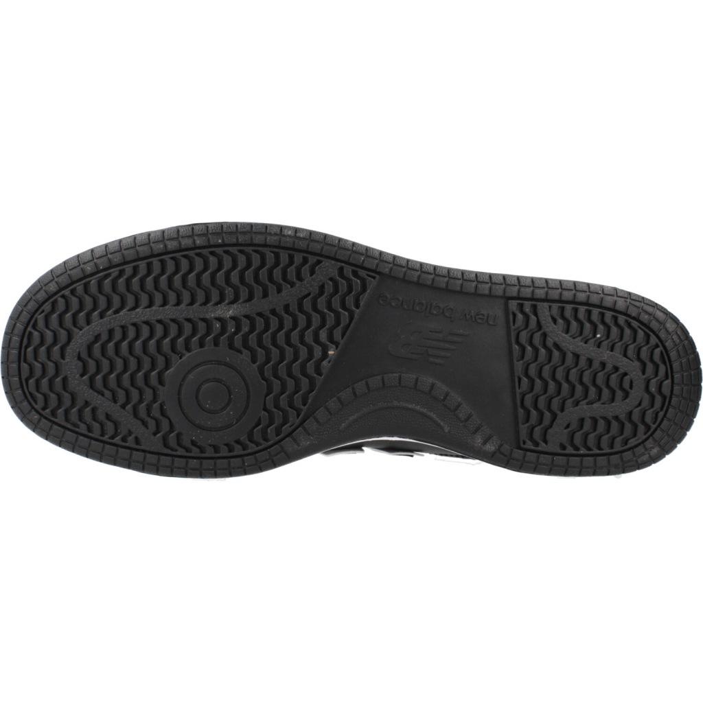 NEW BALANCE BB en color NEGRO (6)