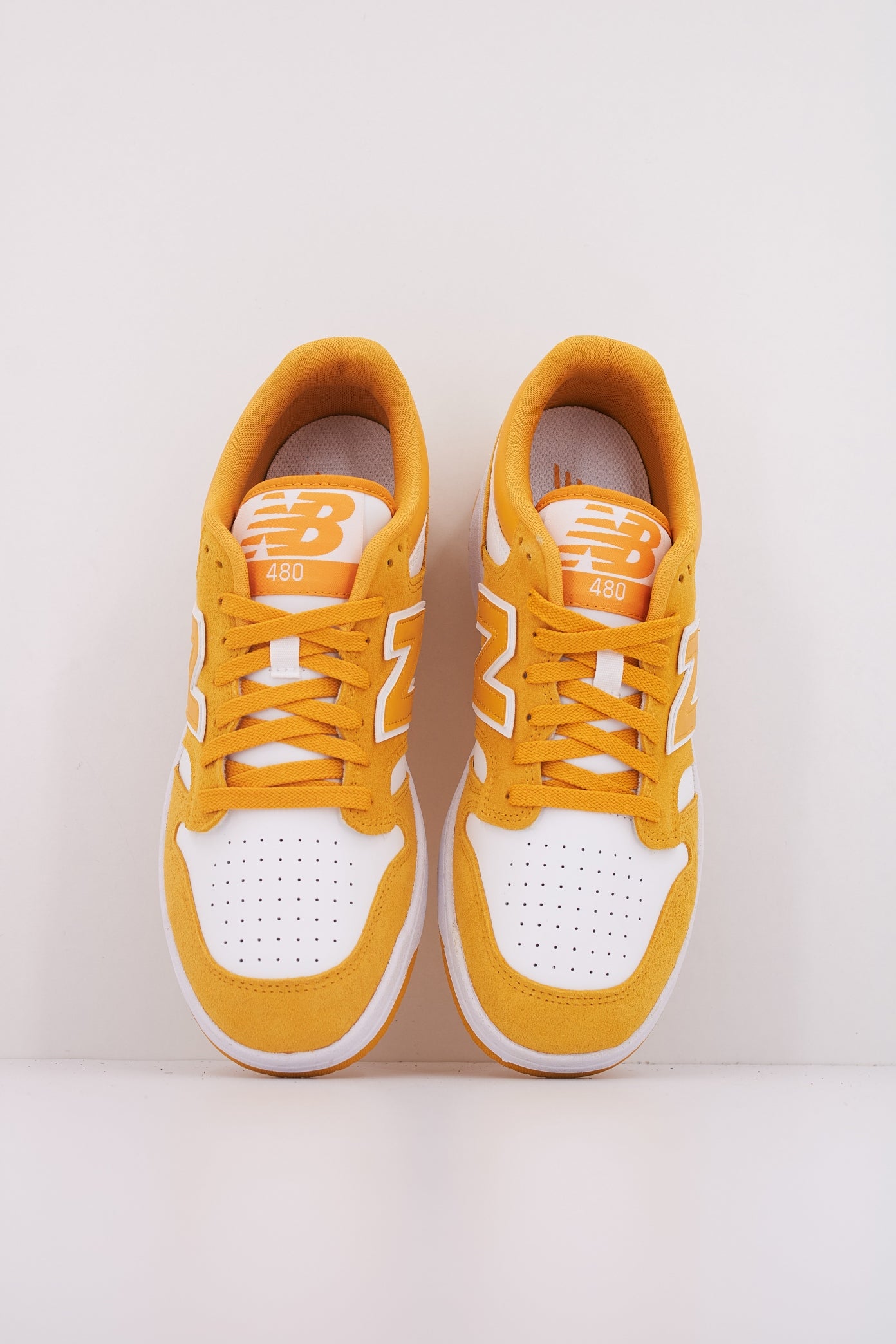 NEW BALANCE BB en color AMARILLO (3)