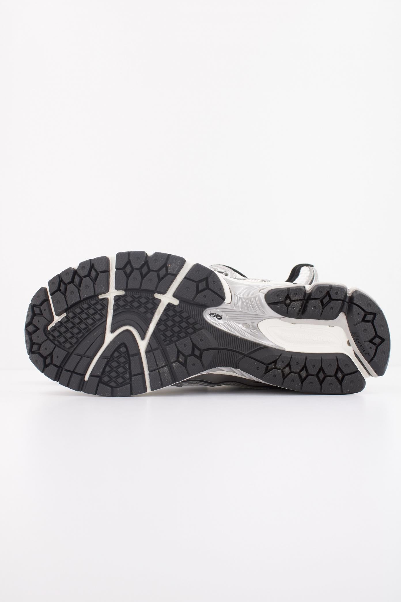 NEW BALANCE M en color BLANCO (5)