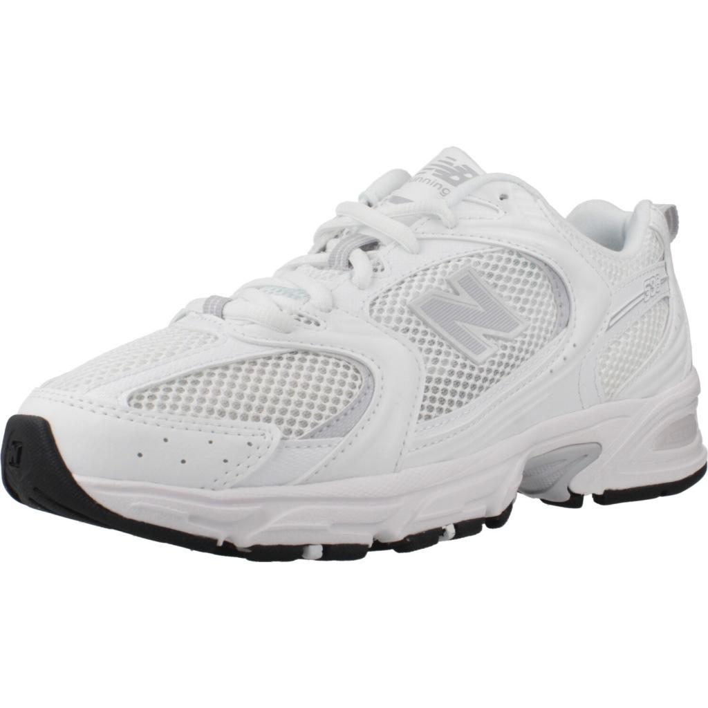 NEW BALANCE U en color BLANCO (1)