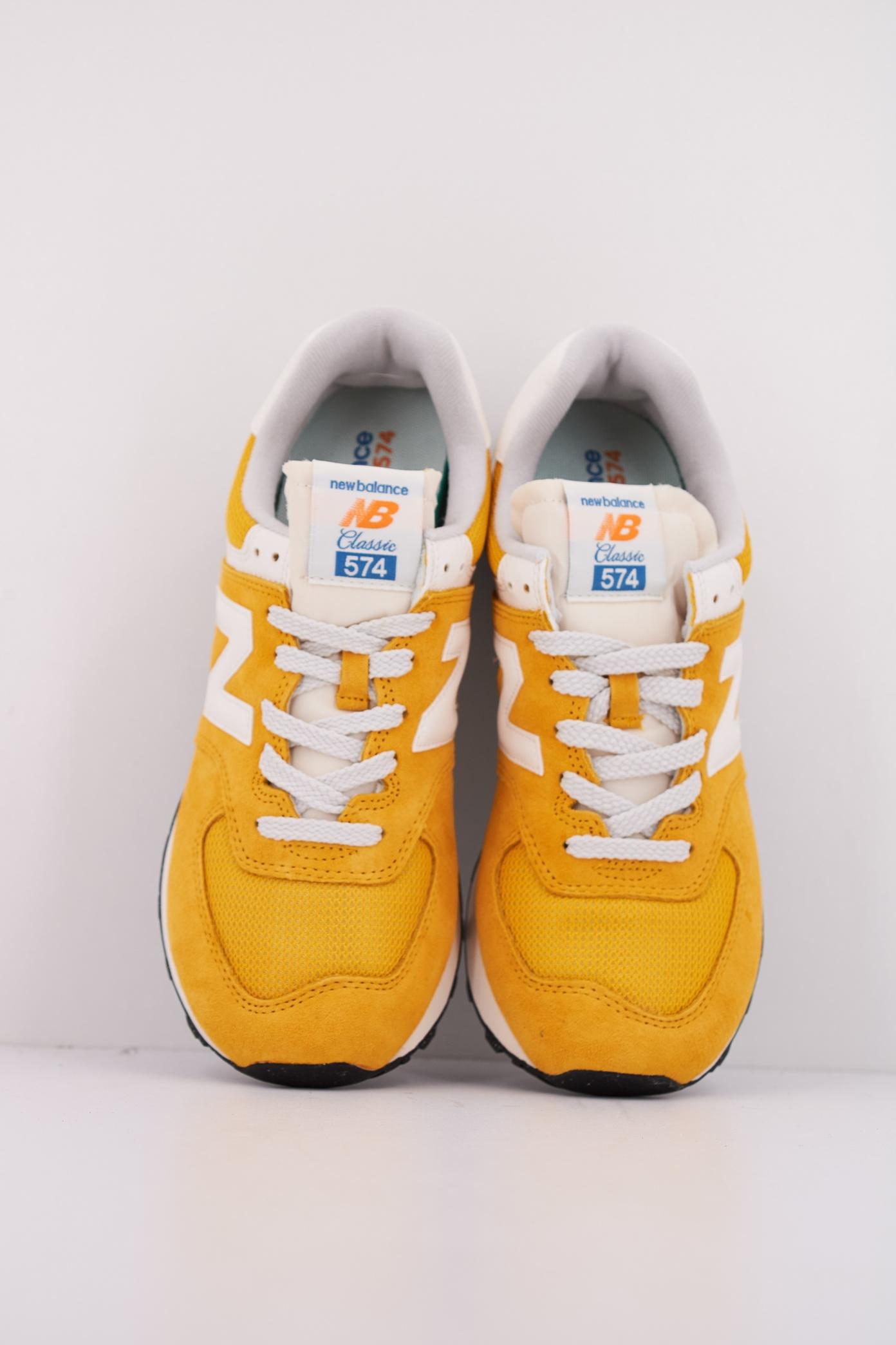 NEW BALANCE U VPY en color AMARILLO (3)