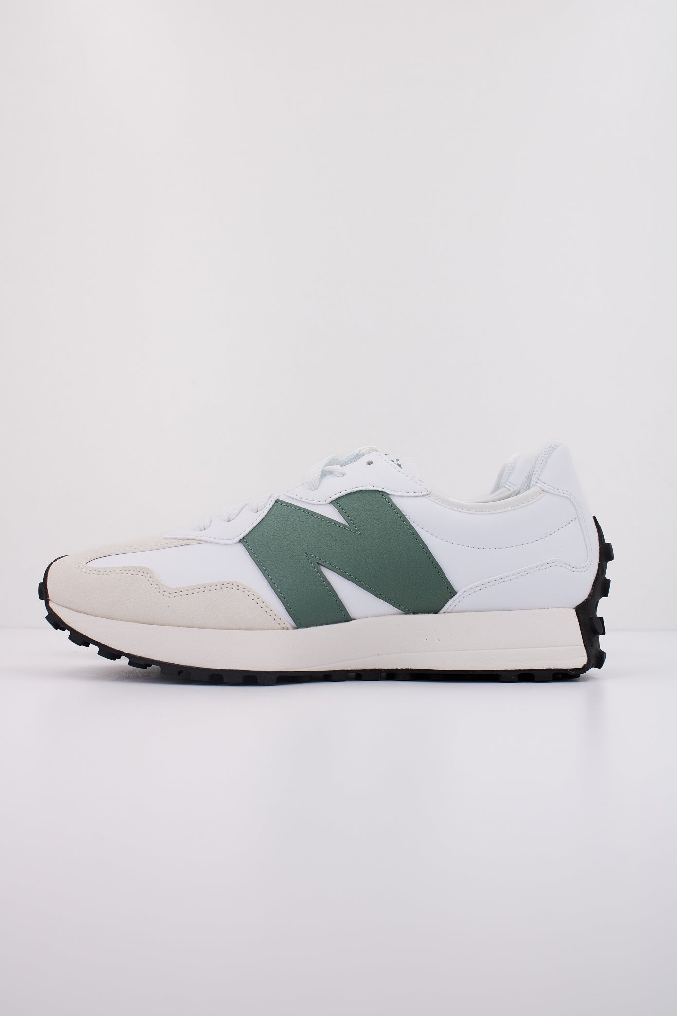 NEW BALANCE U SKC en color BLANCO (1)