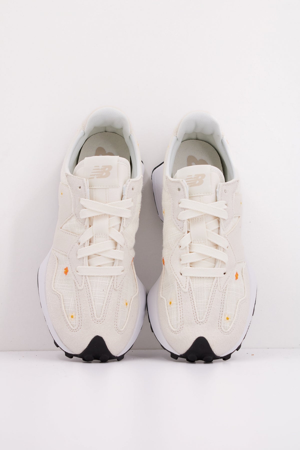 NEW BALANCE WS DCA en color BLANCO (3)
