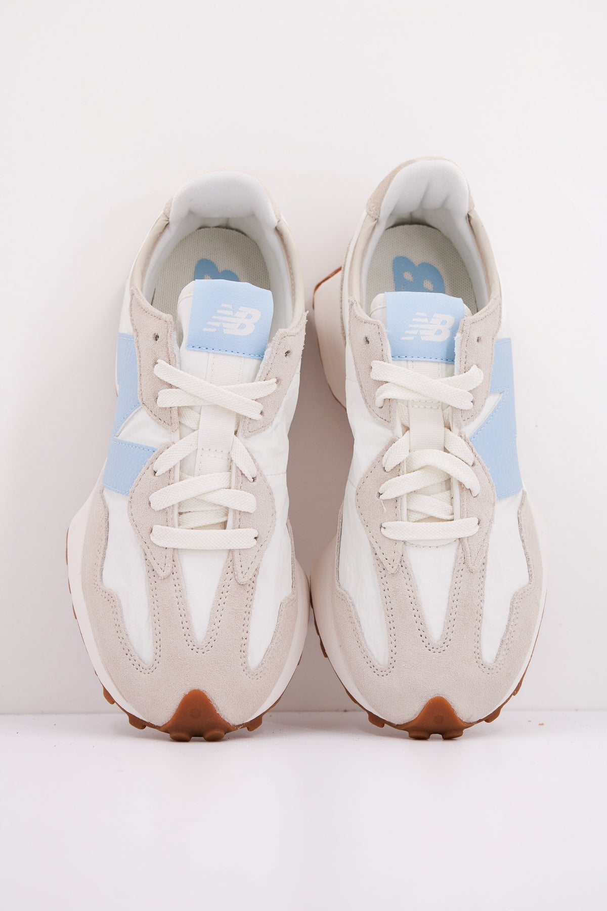 NEW BALANCE WS FTA en color BEIS (3)