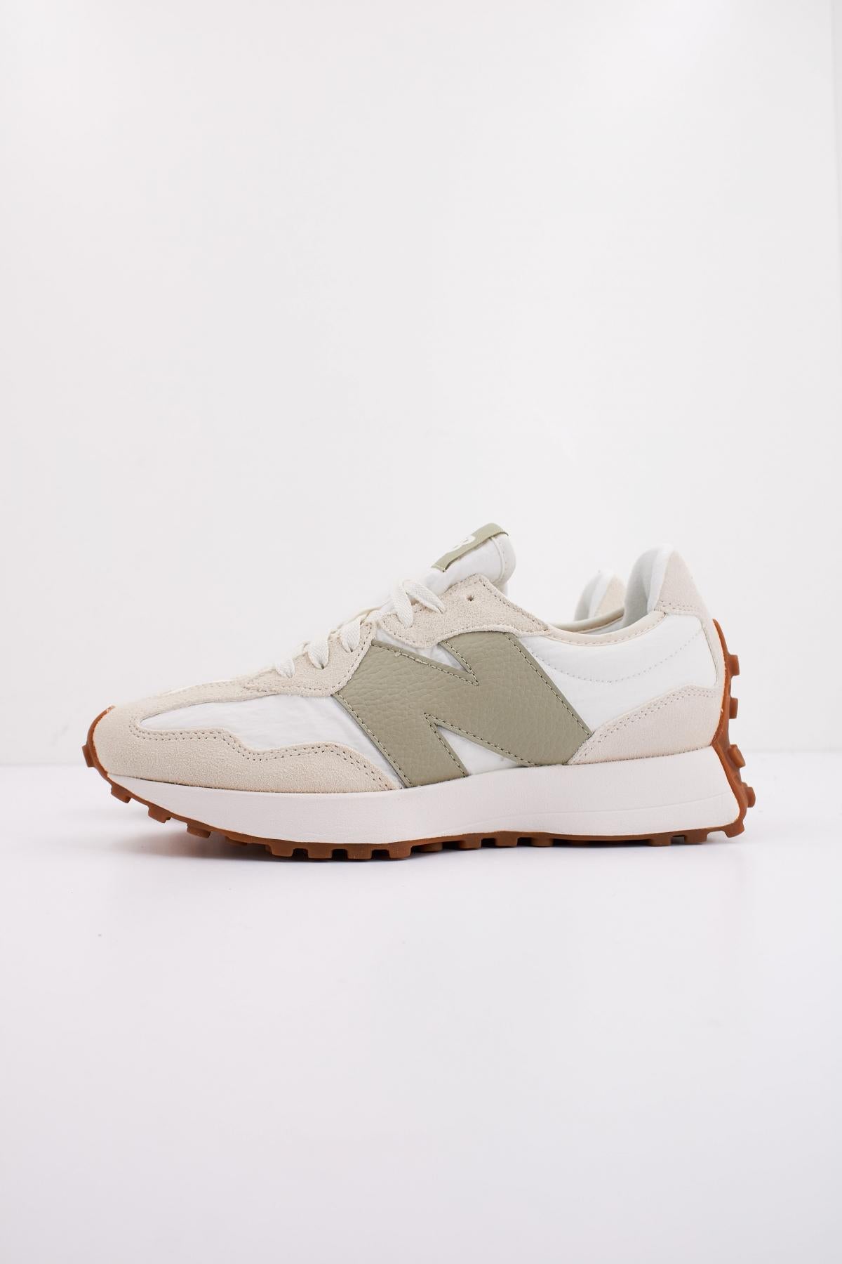 NEW BALANCE WS FTB  en color BLANCO  (1)