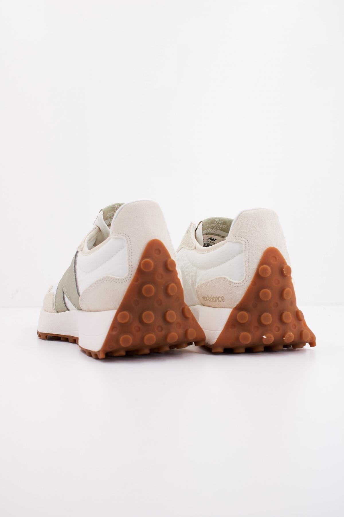 NEW BALANCE WS FTB  en color BLANCO  (4)