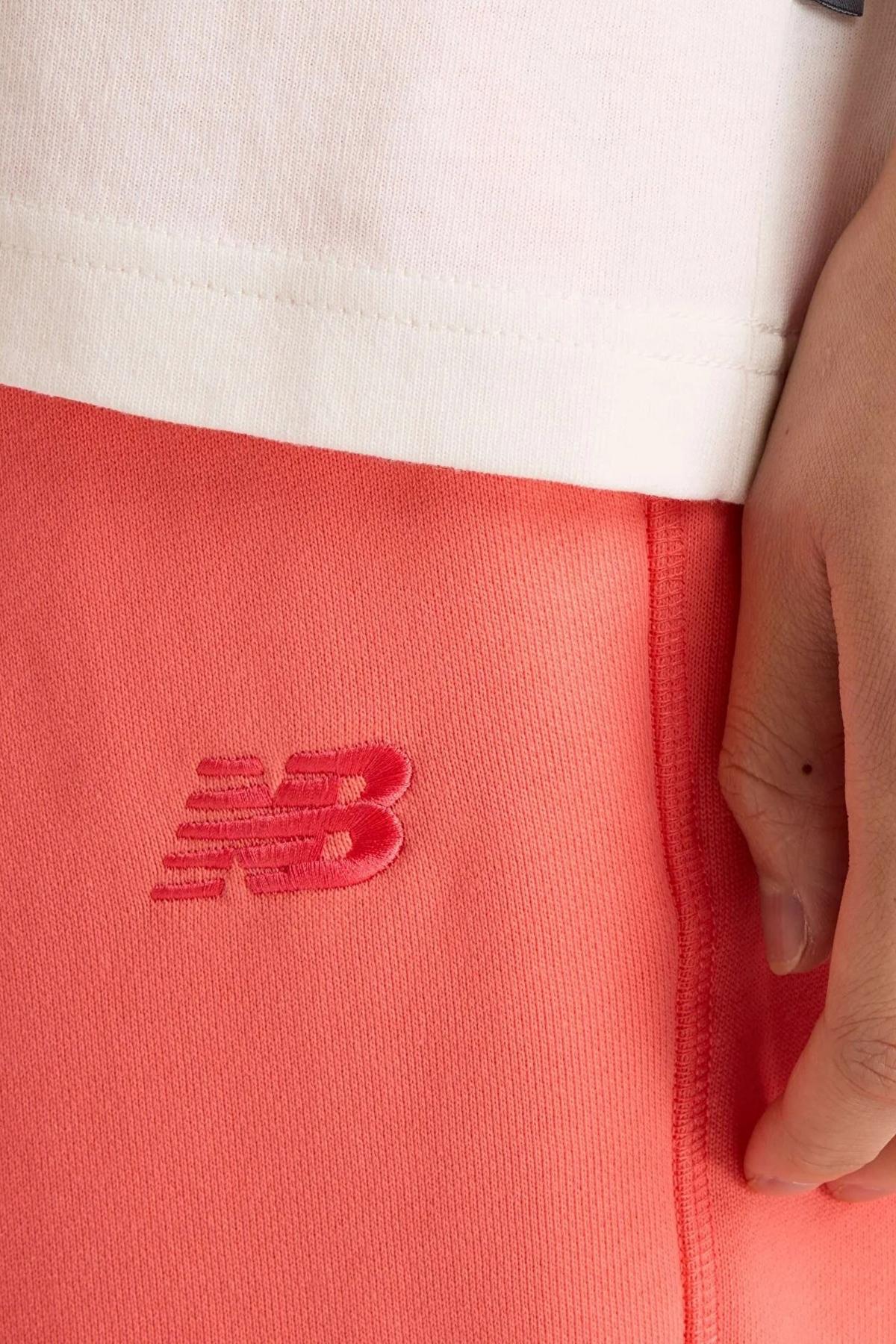 NEW BALANCE ATHLETICS NAUTICAL T-SHIRT en color BLANCO (4)