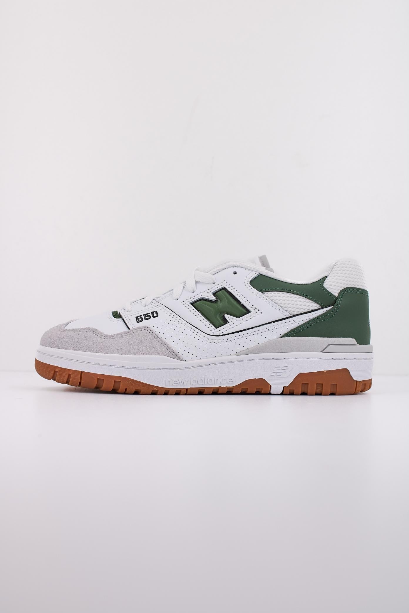NEW BALANCE BB ESB en color BLANCO (1)