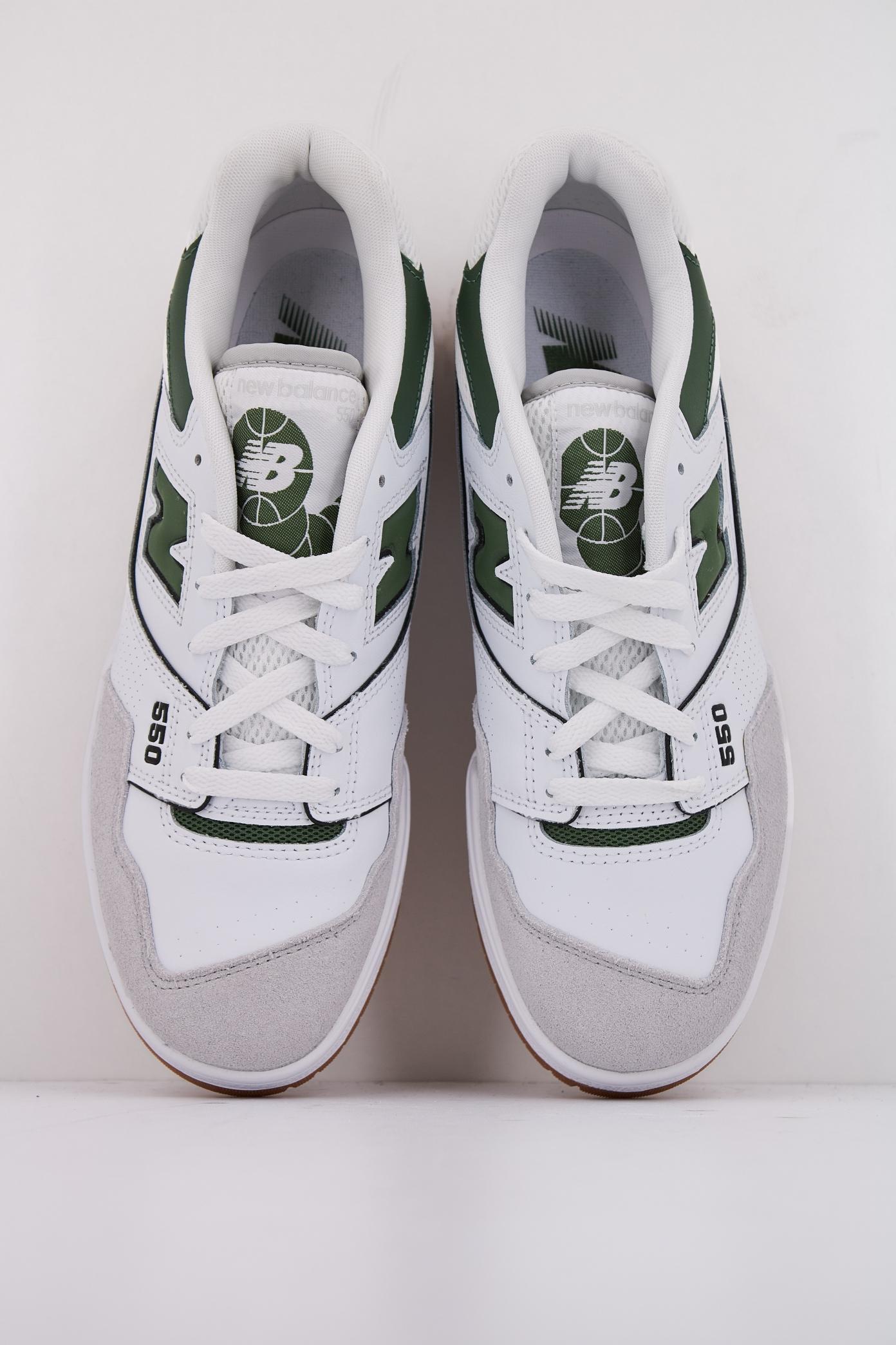 NEW BALANCE BB ESB en color BLANCO (3)