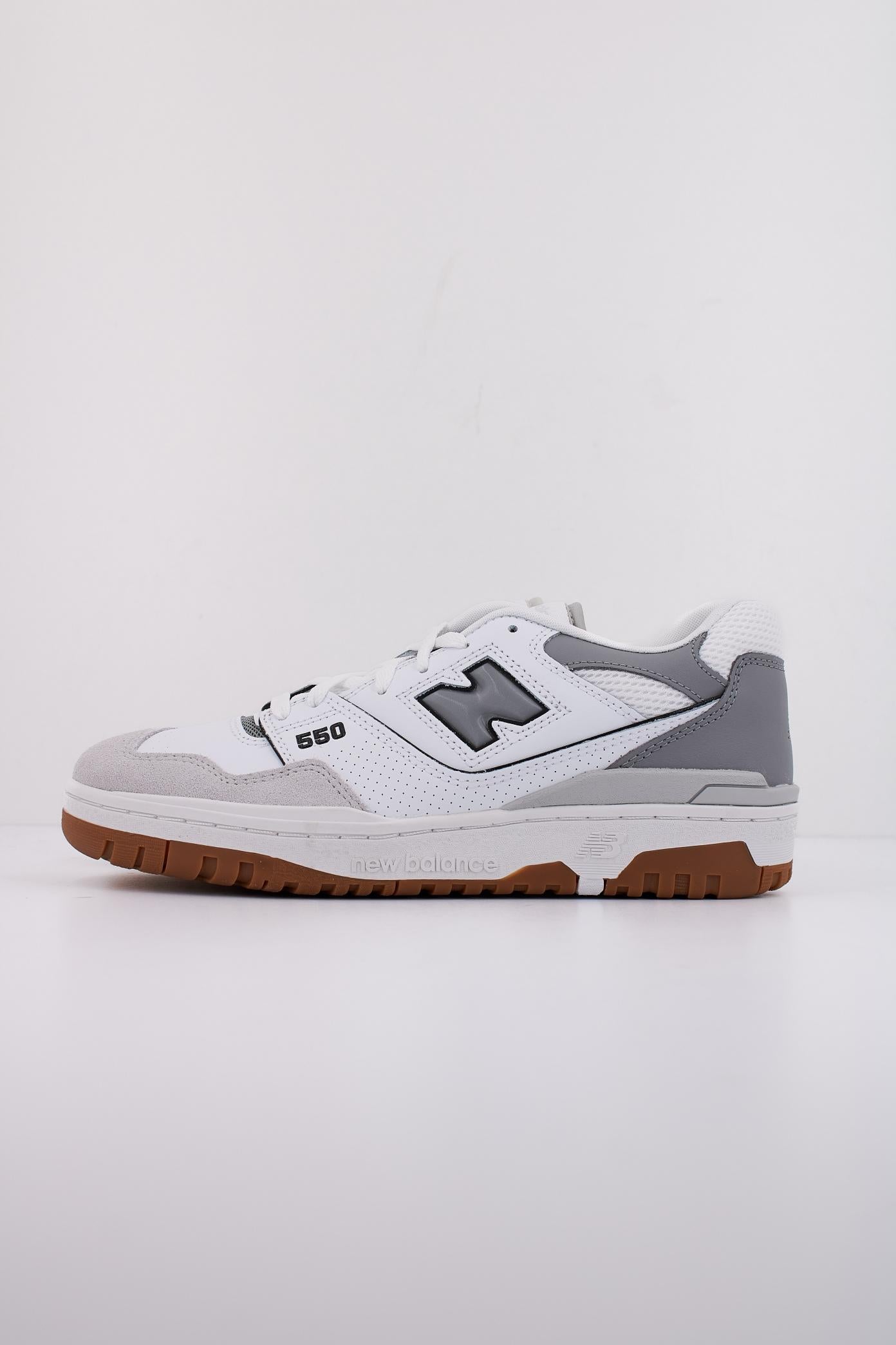 NEW BALANCE BB ESC en color BLANCO (1)