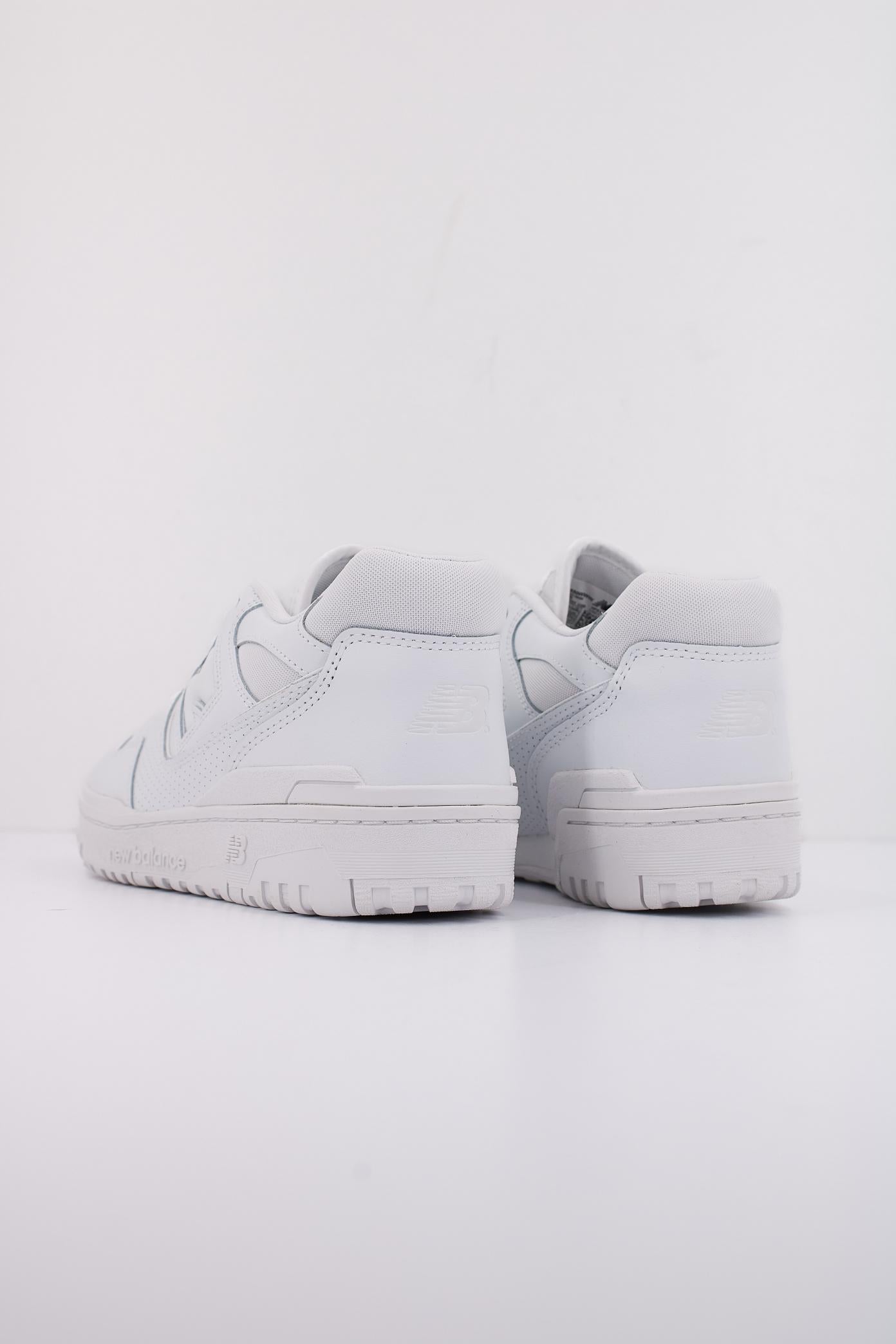 NEW BALANCE BB WWW en color BLANCO (4)