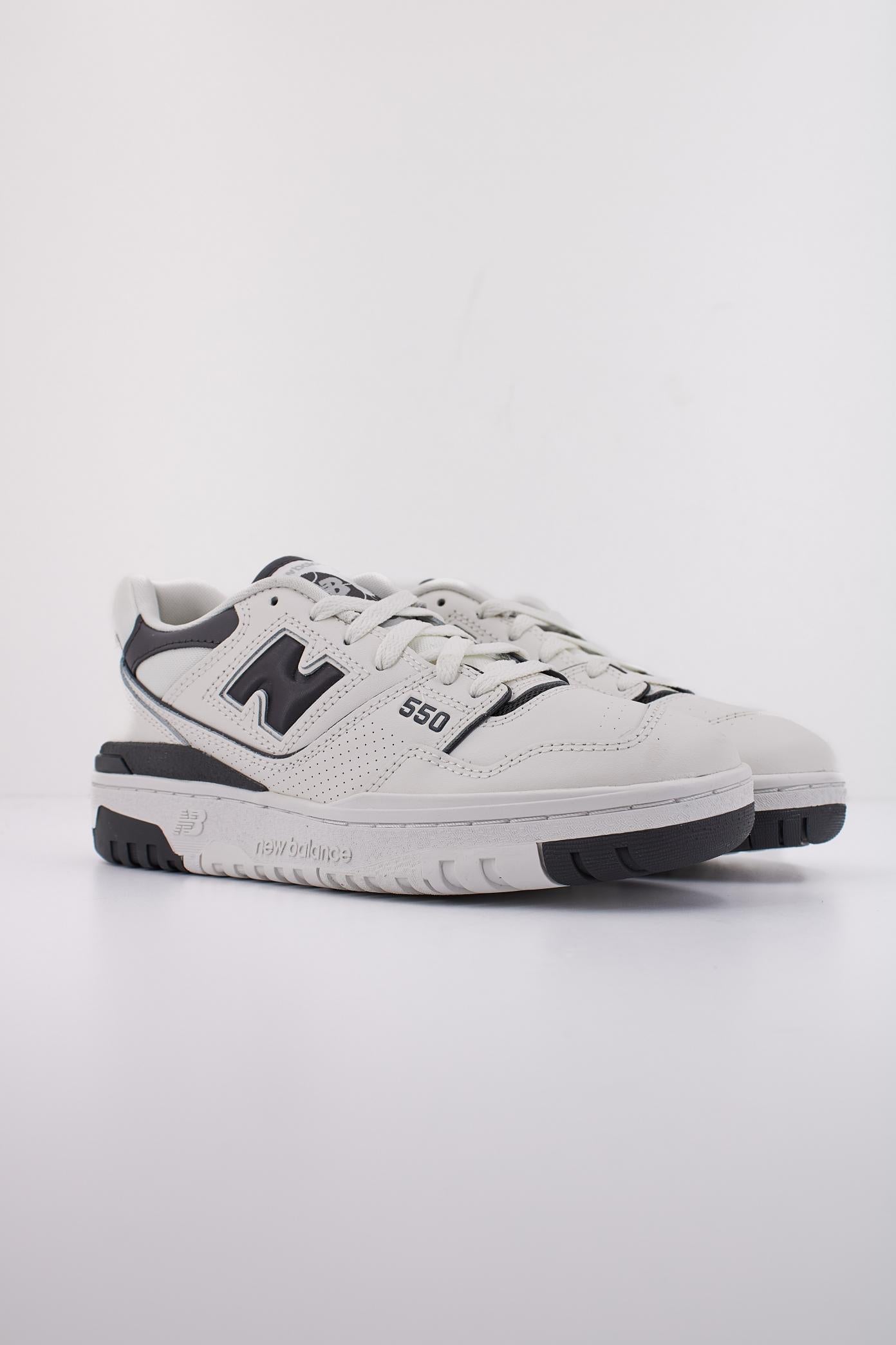 NEW BALANCE BBW BH en color BLANCO (2)