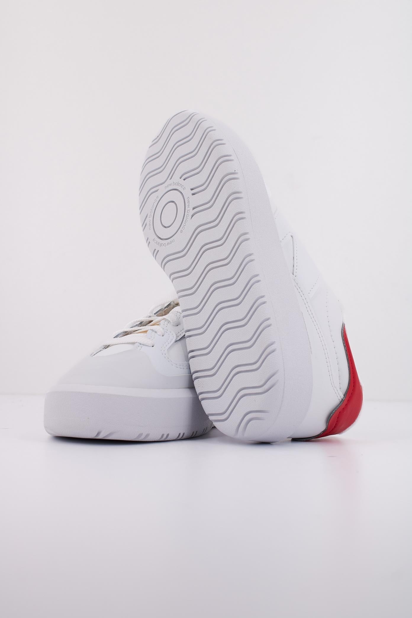 NEW BALANCE CT LH en color BLANCO (5)