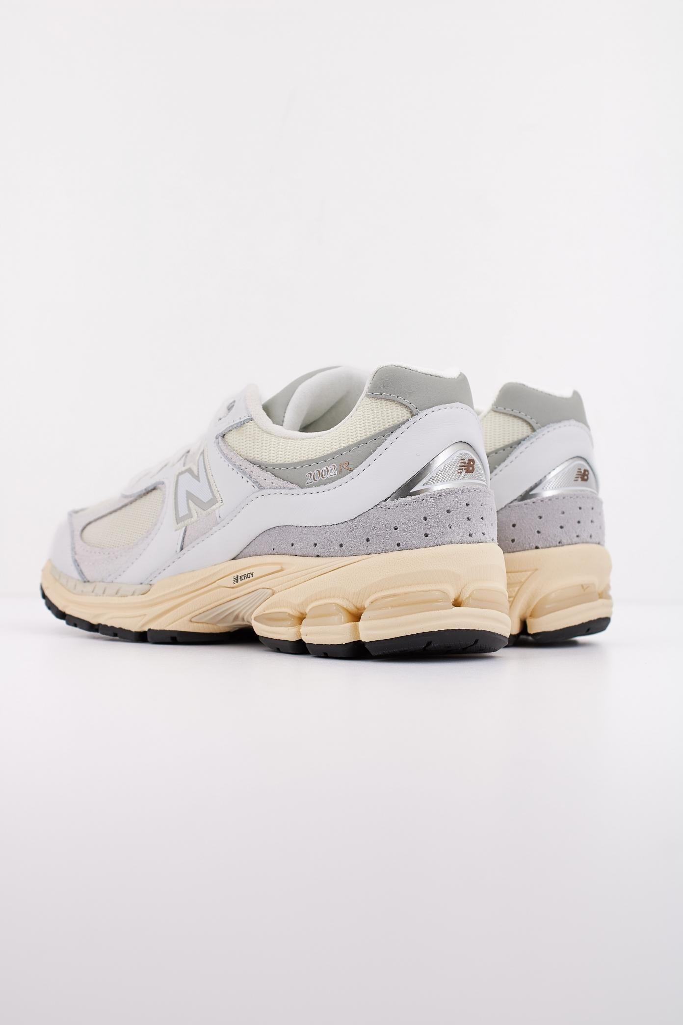NEW BALANCE M en color BLANCO (4)