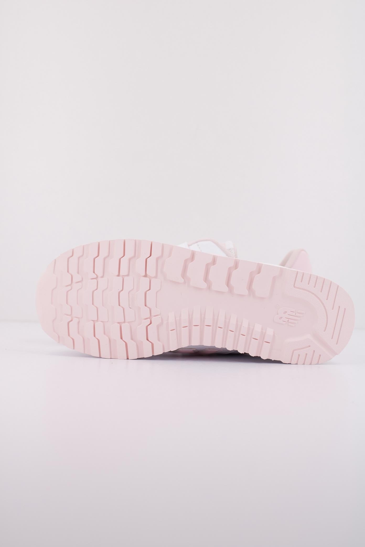 NEW BALANCE GV en color BLANCO (5)