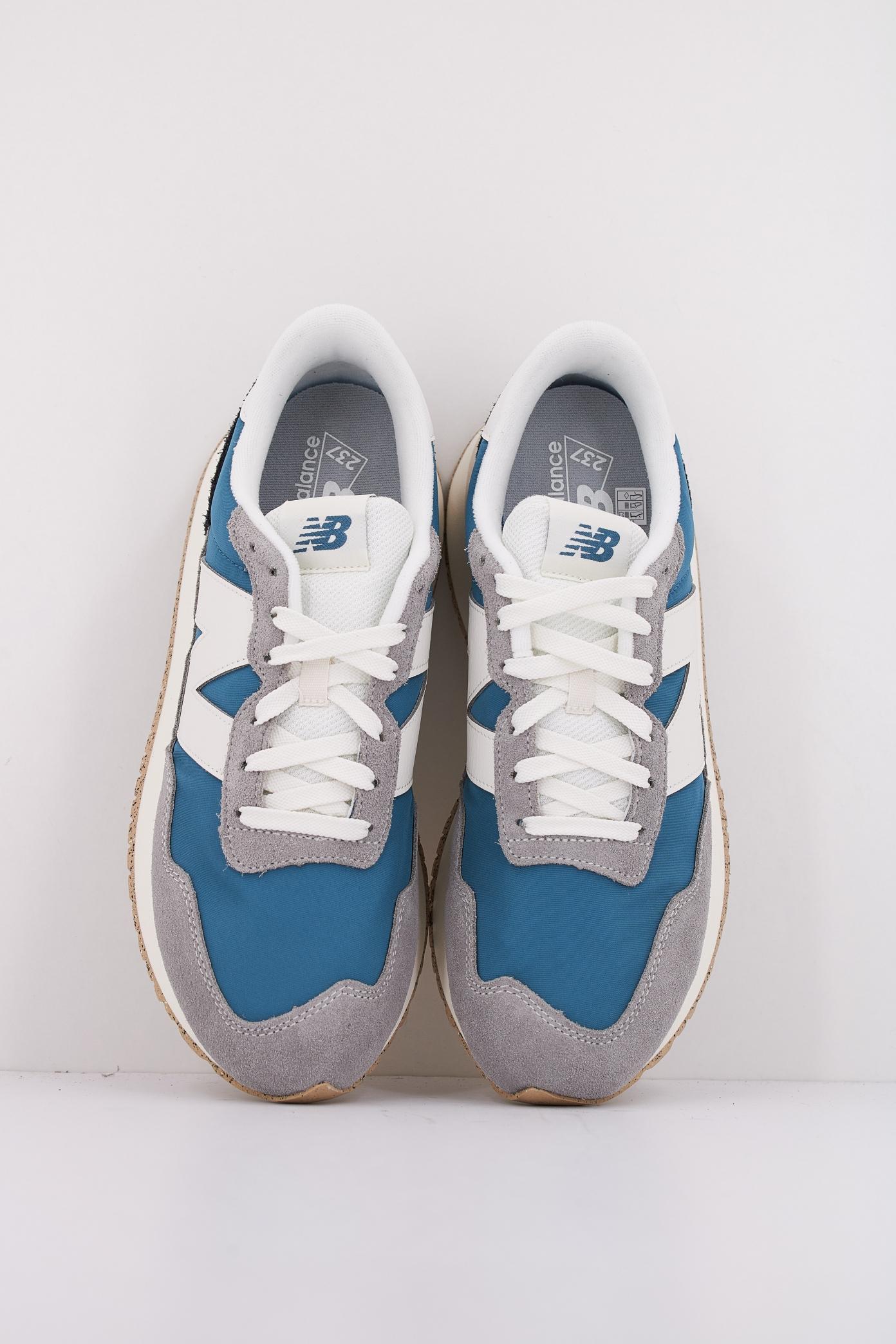 NEW BALANCE MS en color AZUL (3)