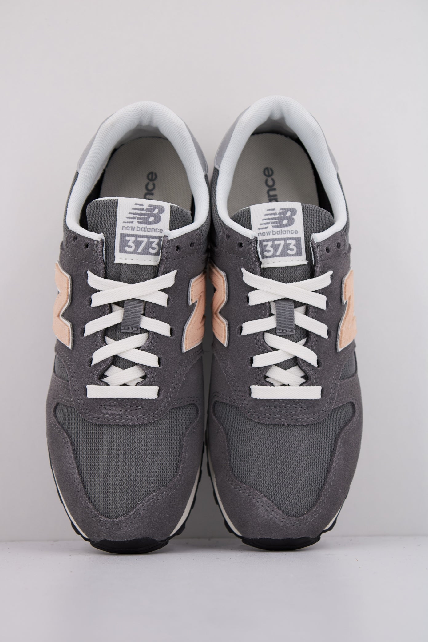 NEW BALANCE WL en color GRIS (3)