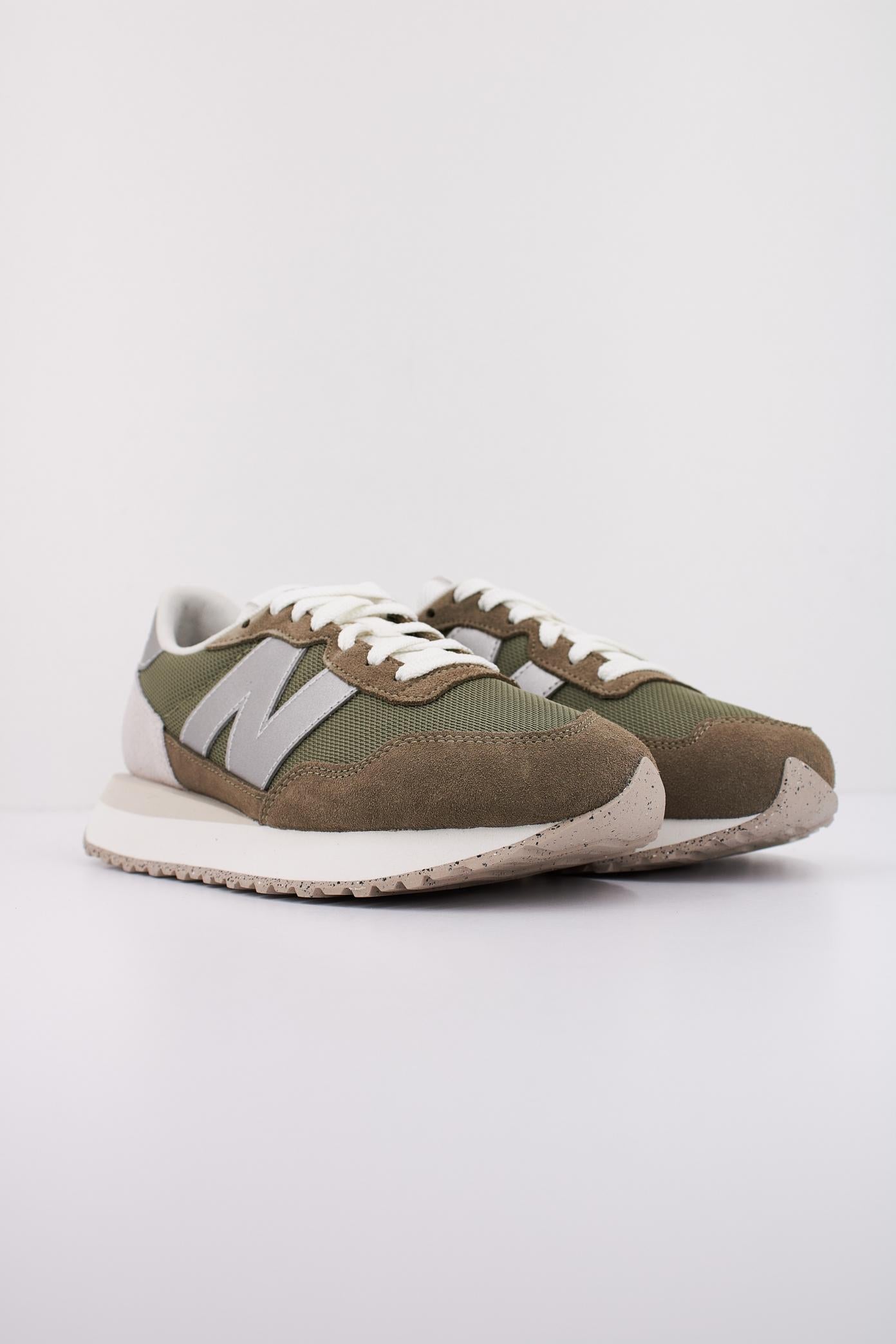 NEW BALANCE WS MSW en color VERDE (2)