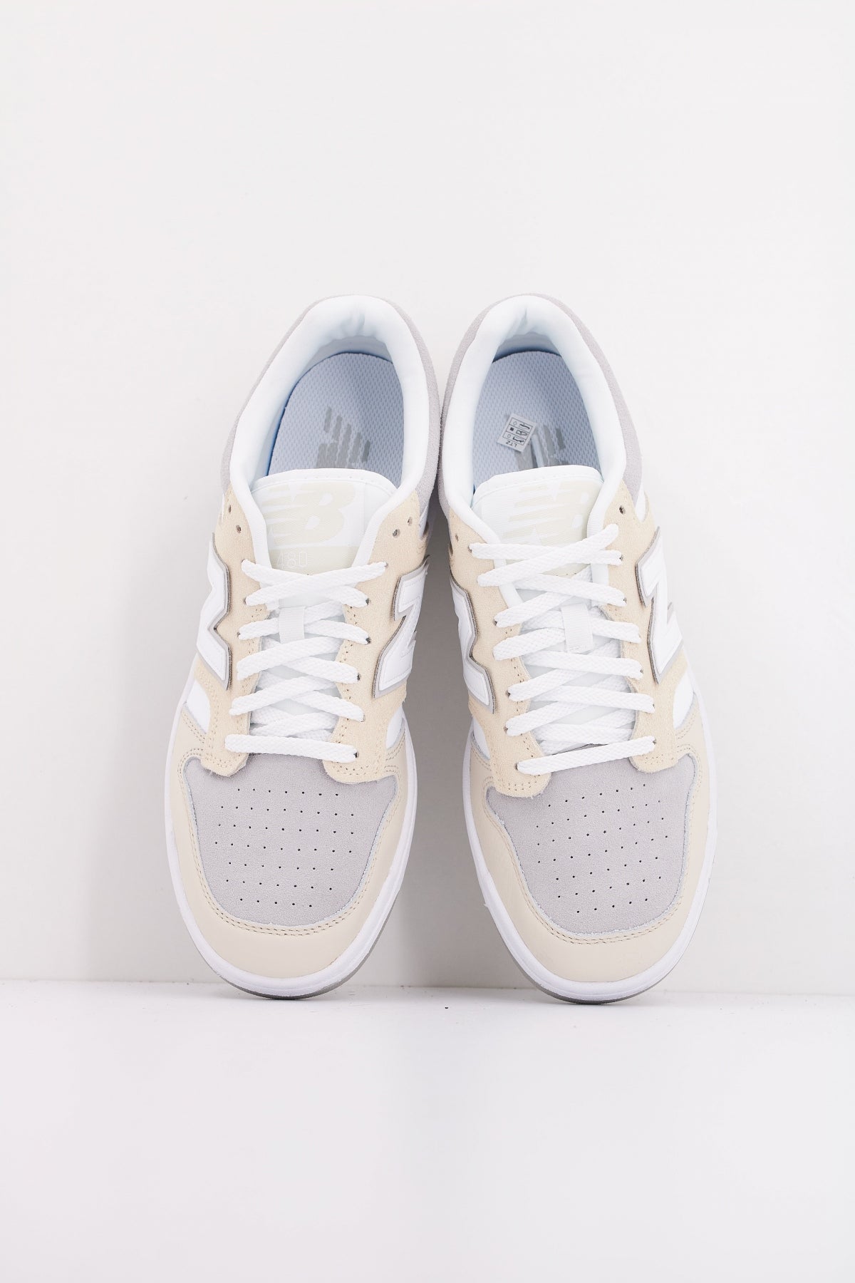NEW BALANCE LGW RETRO BASKETBALL en color BEIS (3)