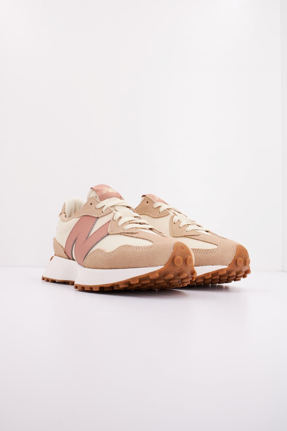 NEW BALANCE WS NKA en color MARRON CLARO (2)