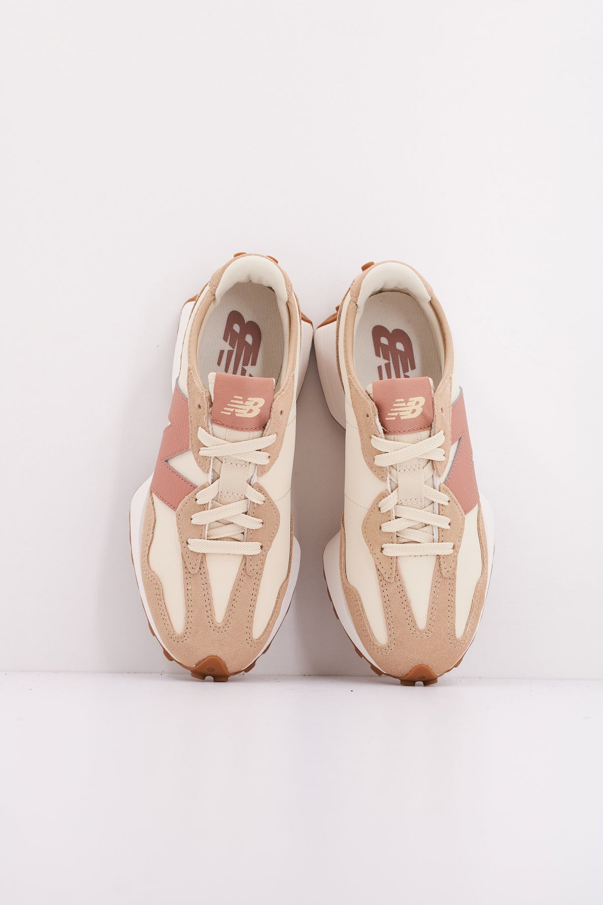 NEW BALANCE WS NKA en color MARRON CLARO (3)