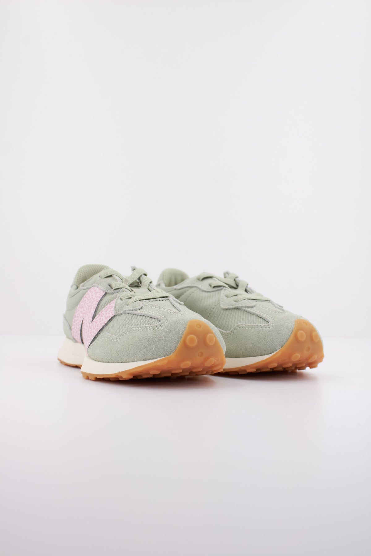 NEW BALANCE PH WT en color VERDE (2)