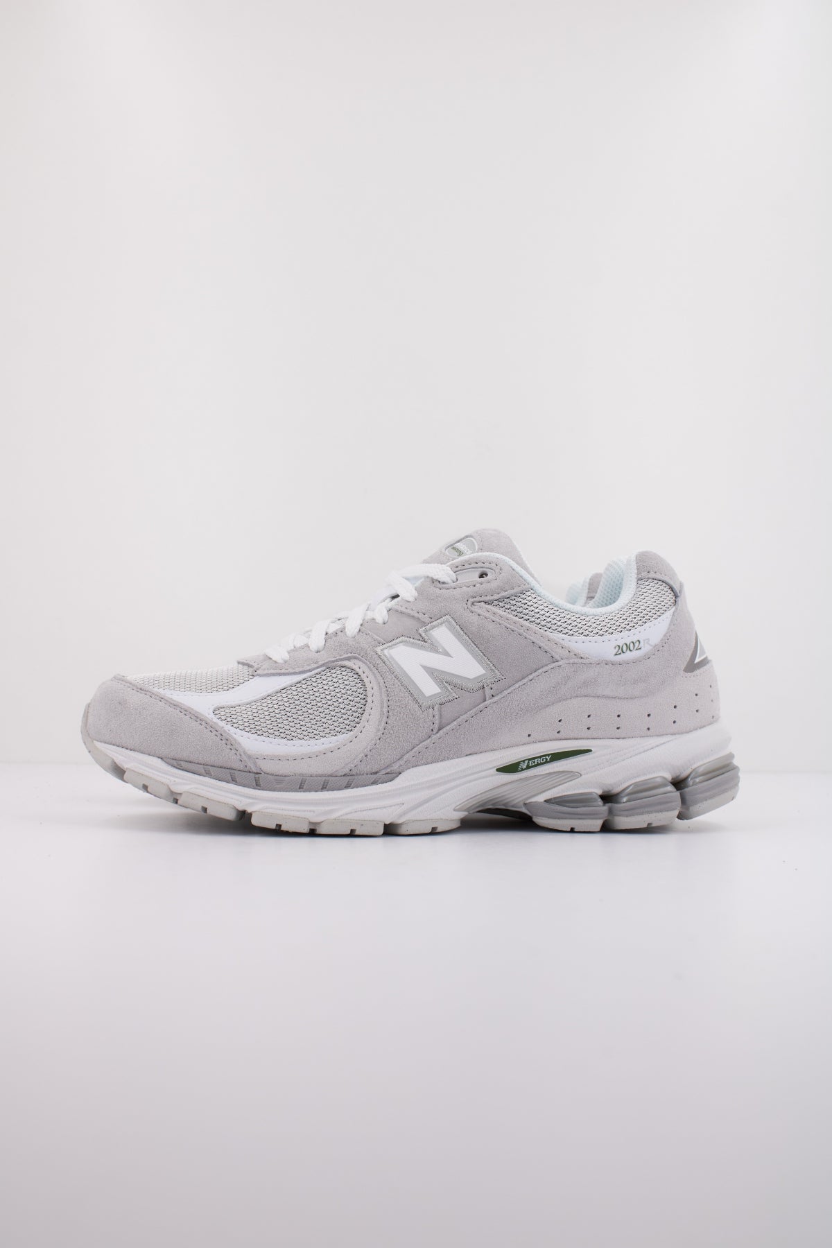 NEW BALANCE U en color GRIS (1)