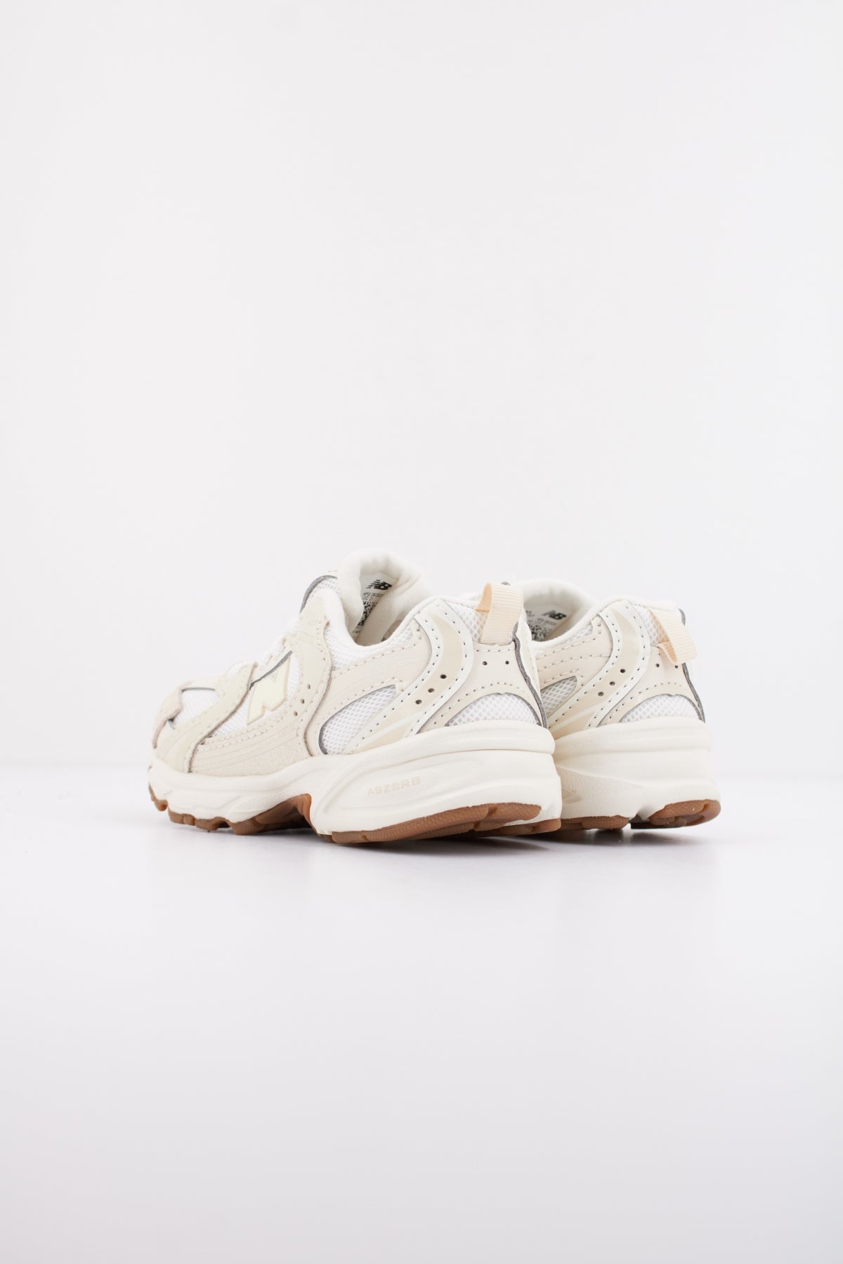 NEW BALANCE IZ en color BLANCO (4)