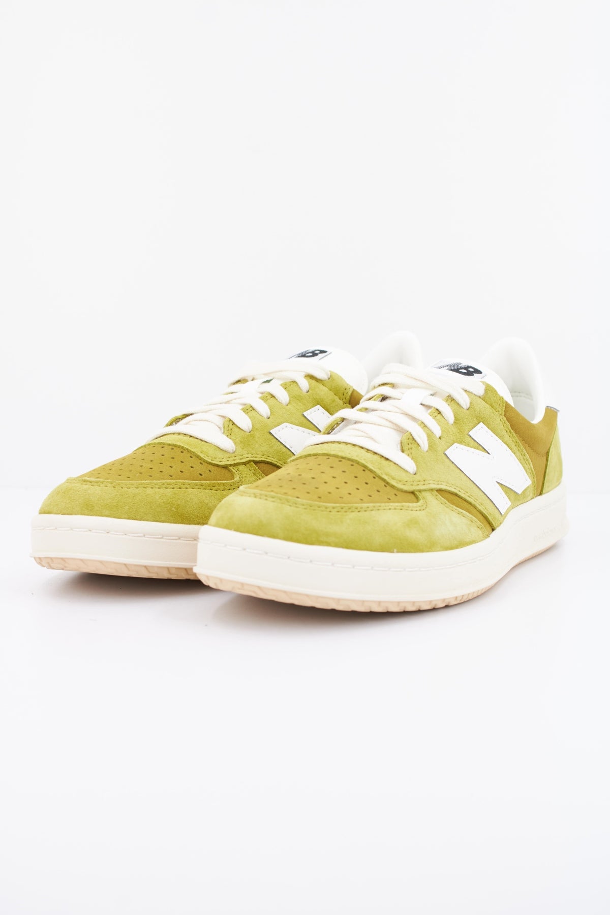 NEW BALANCE M en color VERDE (2)
