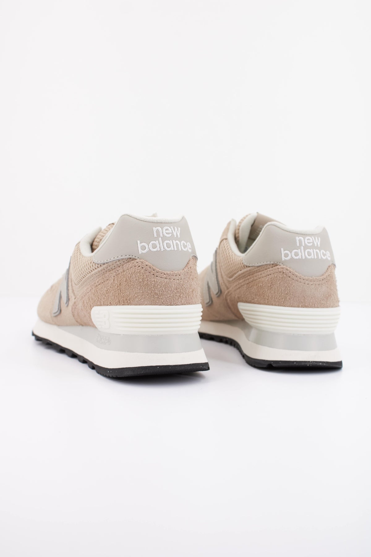 NEW BALANCE W en color MARRON CLARO (4)