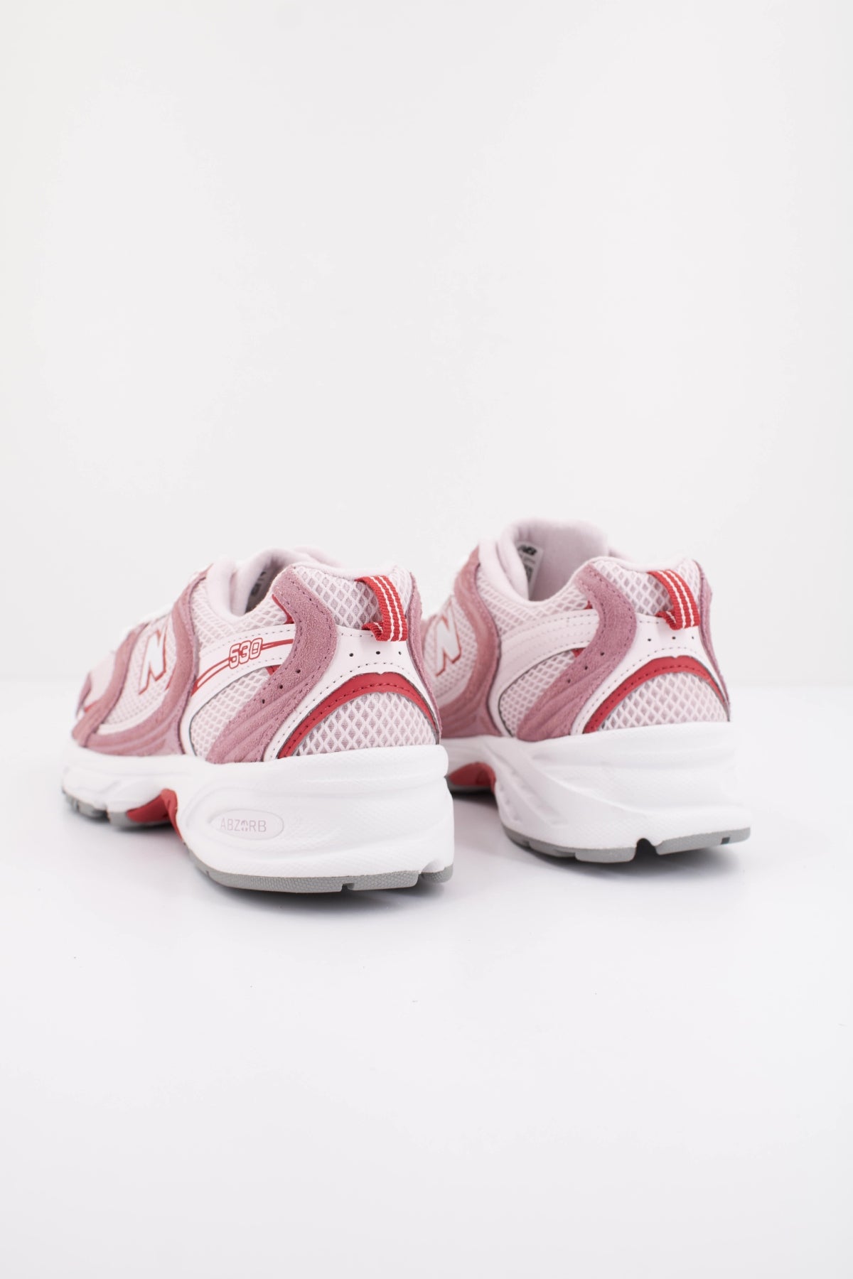NEW BALANCE U en color ROSA (4)