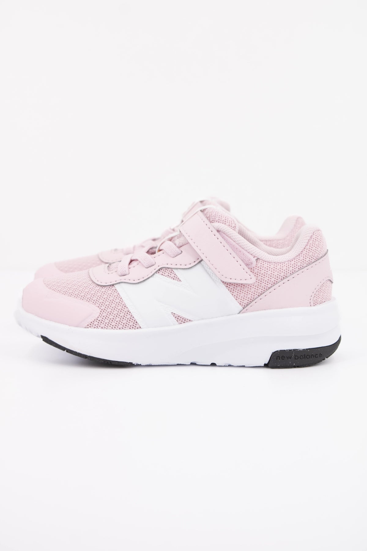 NEW BALANCE IT en color ROSA (1)