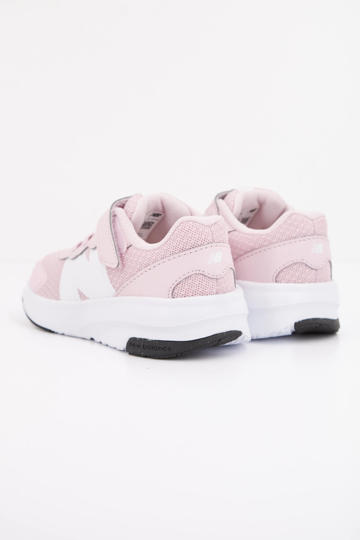 NEW BALANCE IT en color ROSA (4)